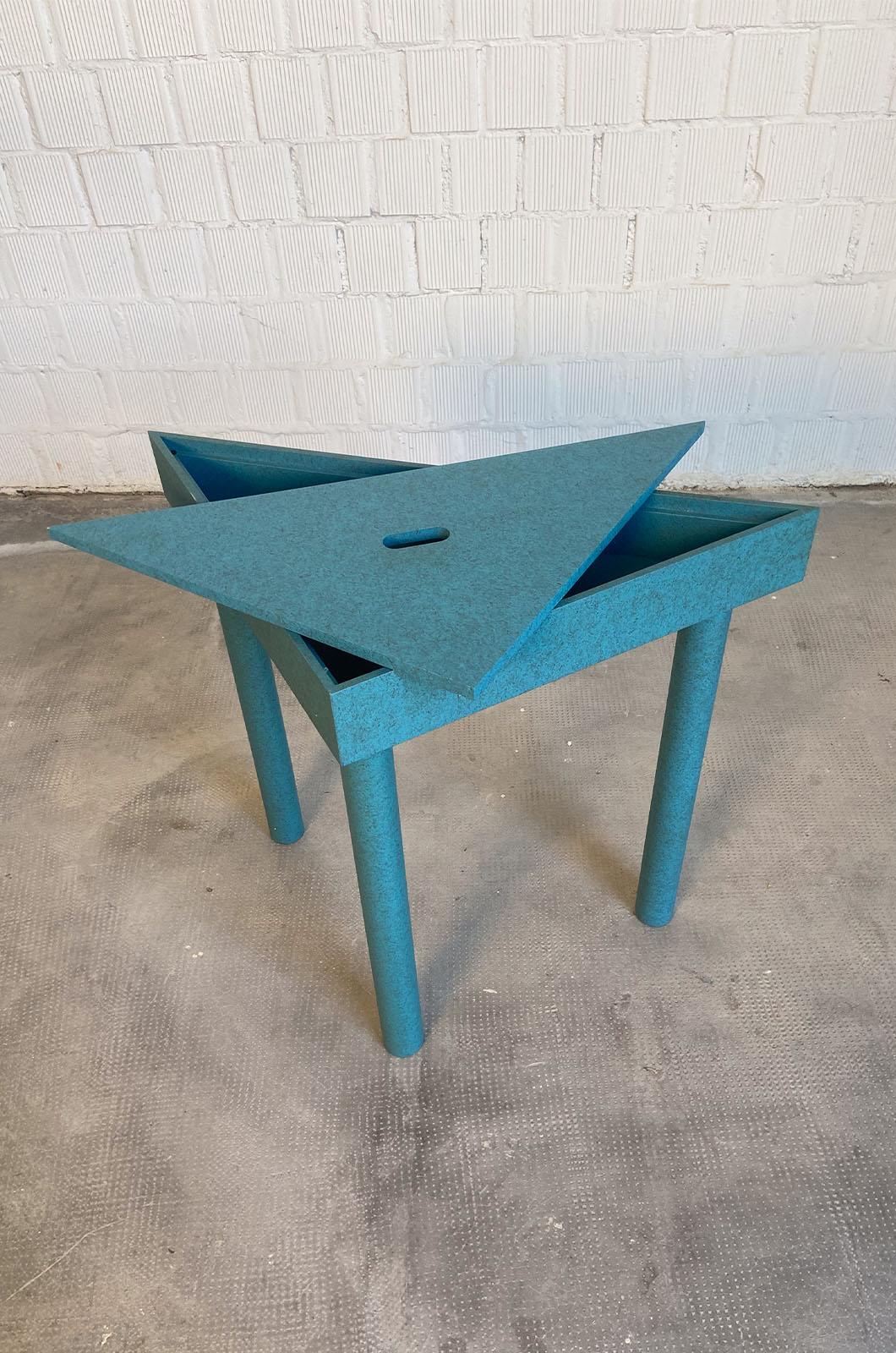 Table Tangram de Massimo Morozzi pour Cassina en vente 7