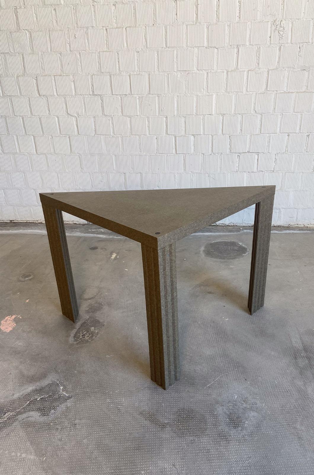 Late 20th Century Table Tangram de Massimo Morozzi pour Cassina en vente