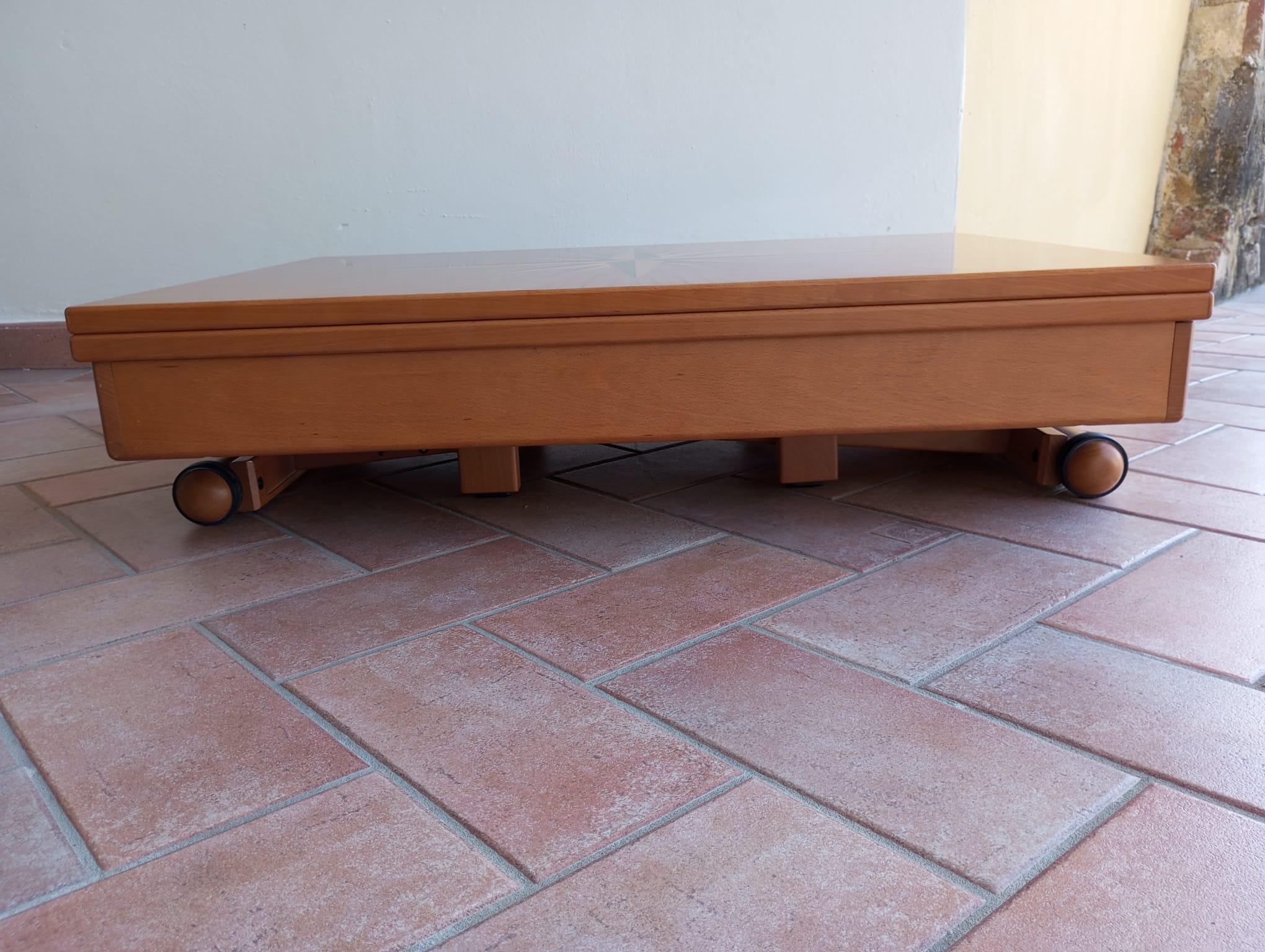 Mesa/escritorio de nogal, Italia años 2000 en venta 6