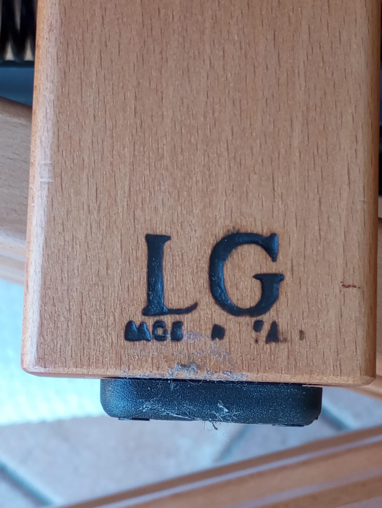 Mesa/escritorio de nogal, Italia años 2000 en Bueno estado para la venta en Firenze, FI