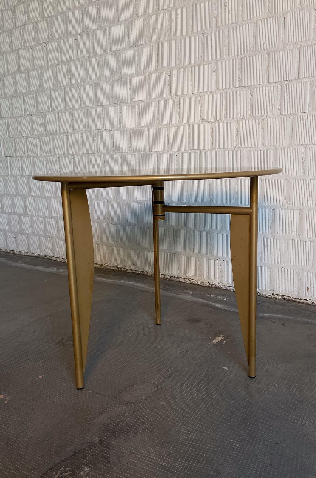 Tito's Apostos Tisch von Philippe Starck und Aleph Ubik für Driade (Late 20th Century) im Angebot