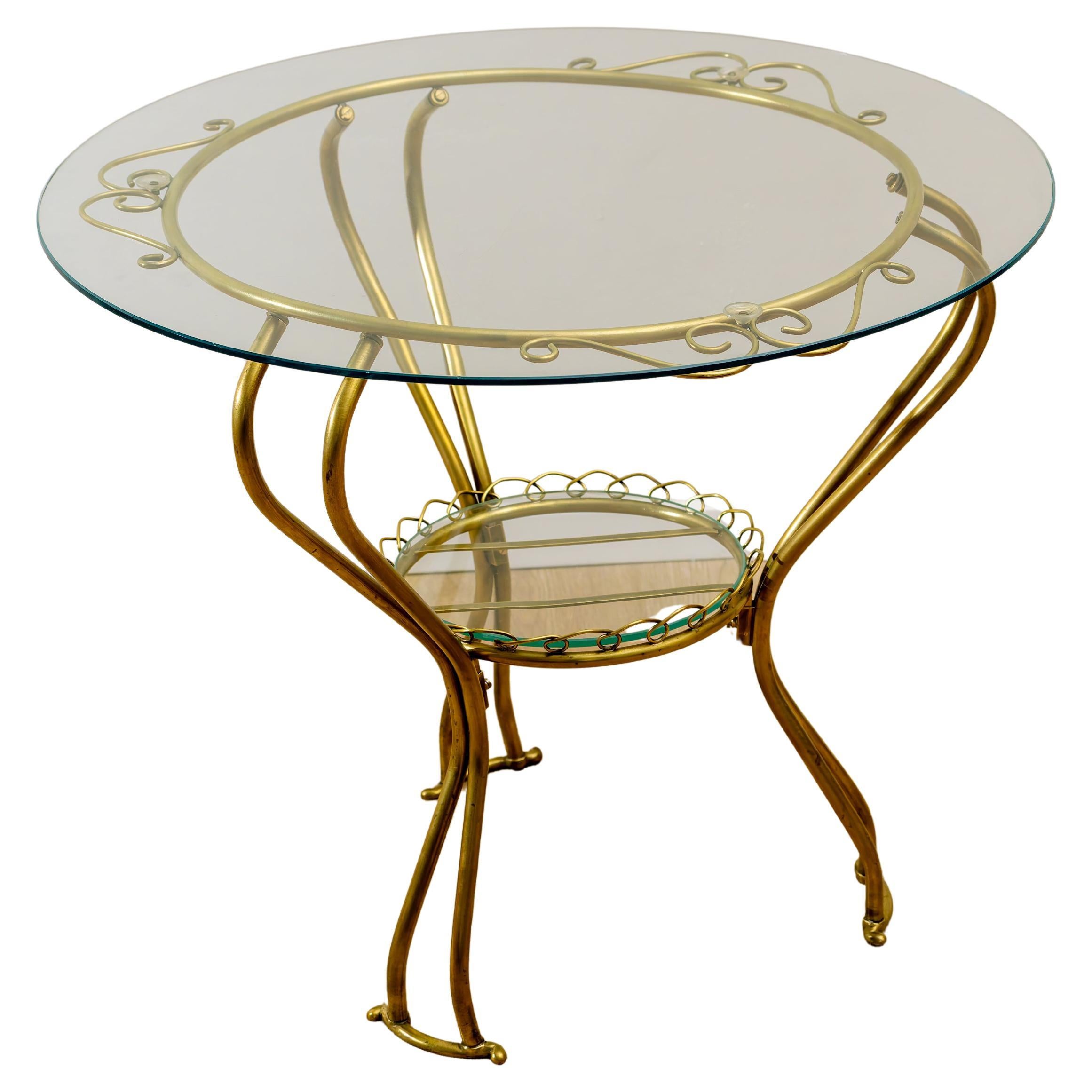 Runder Couchtisch aus Messing, 1950er Jahre