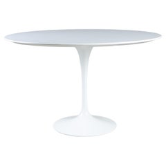 Tavolo tondo Tulip, Knoll, 1969
