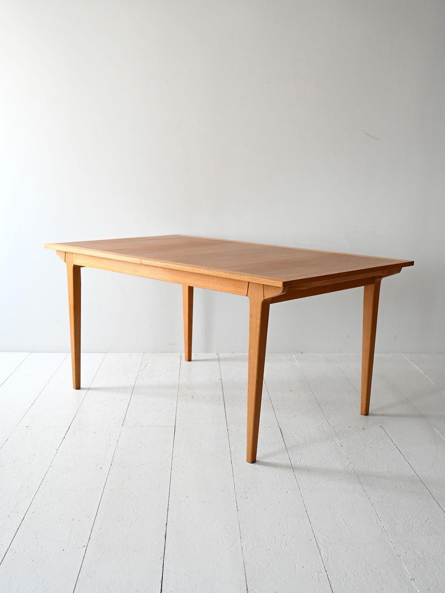 Chêne Table ULVÖ des années 1960 par Erik Wørts pour IKEA en vente
