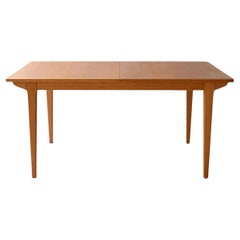 Tables de salle à manger
