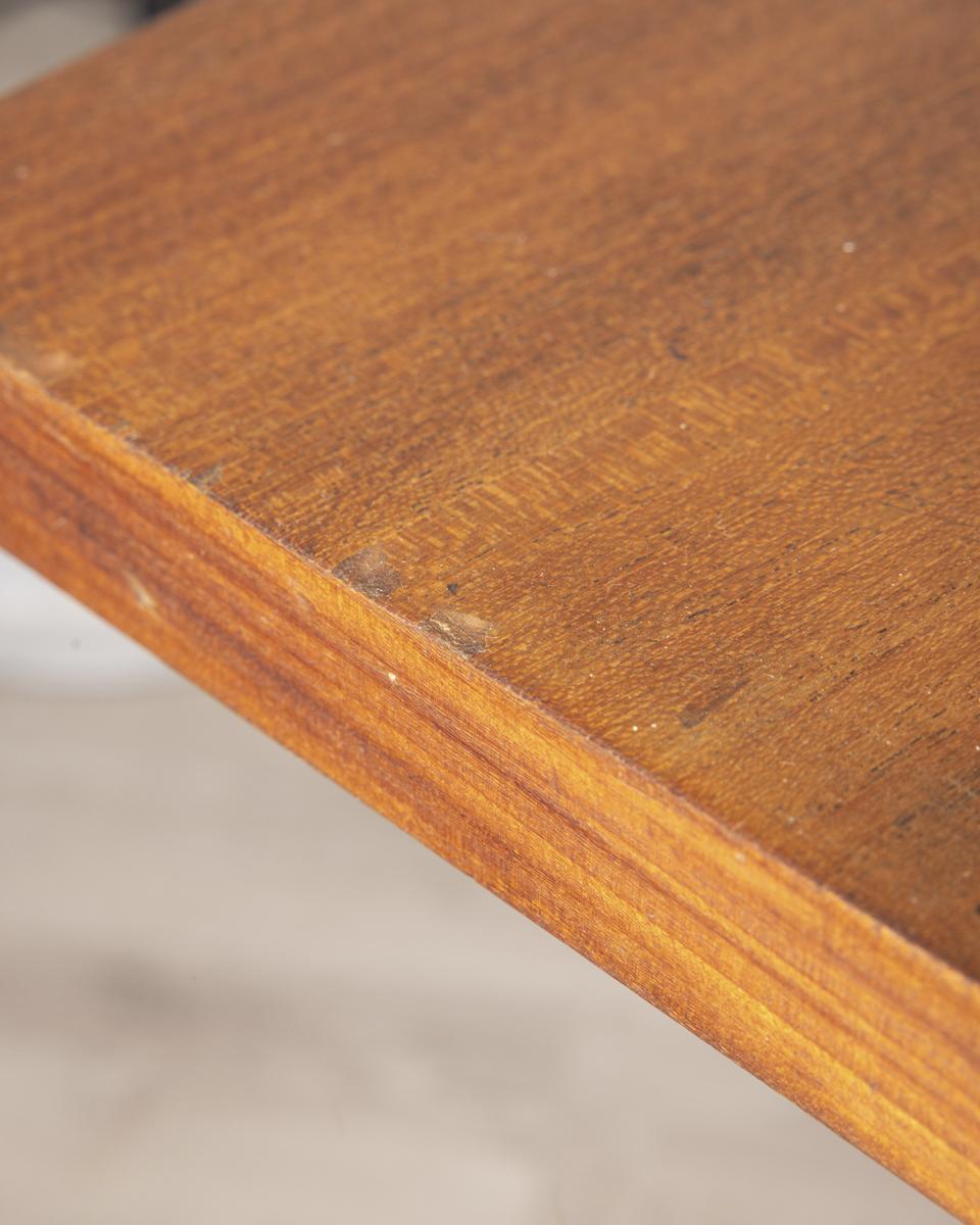 Table vintage en métal et bois des années 1960 design italien en vente 5