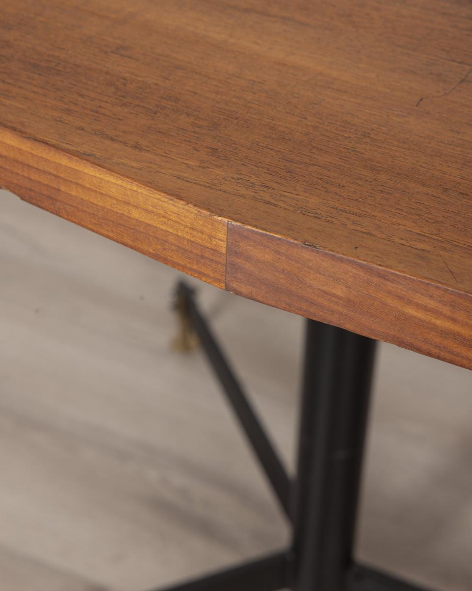 Mid-20th Century Table vintage en métal et bois des années 1960 design italien en vente