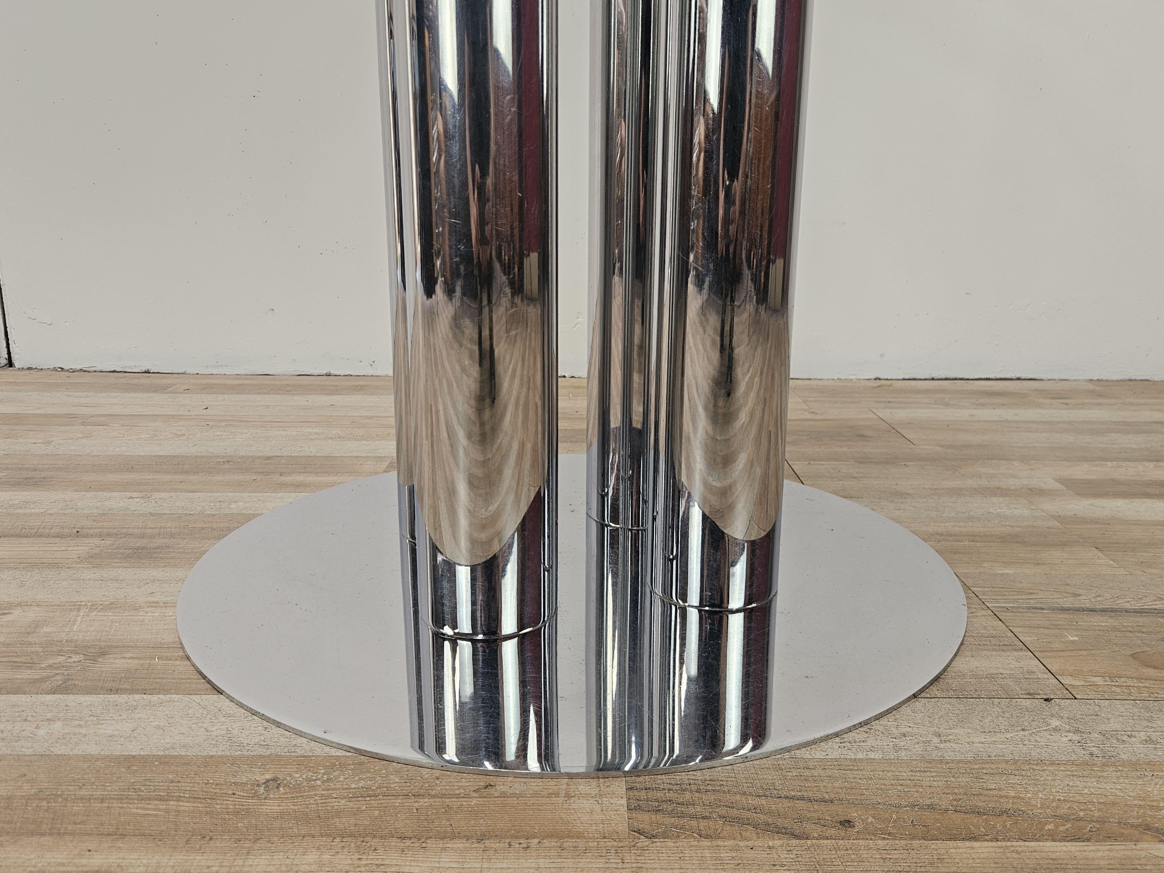 Vintage 1970s metal table with round glass top For Sale 7