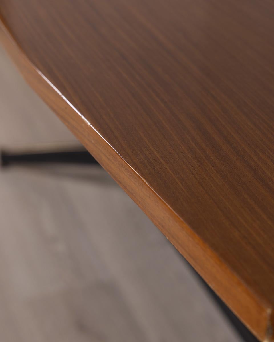 Mid-Century Modern Vintage wooden table from the 1960s designed by Carlo Ratti for Lissoni For Sale