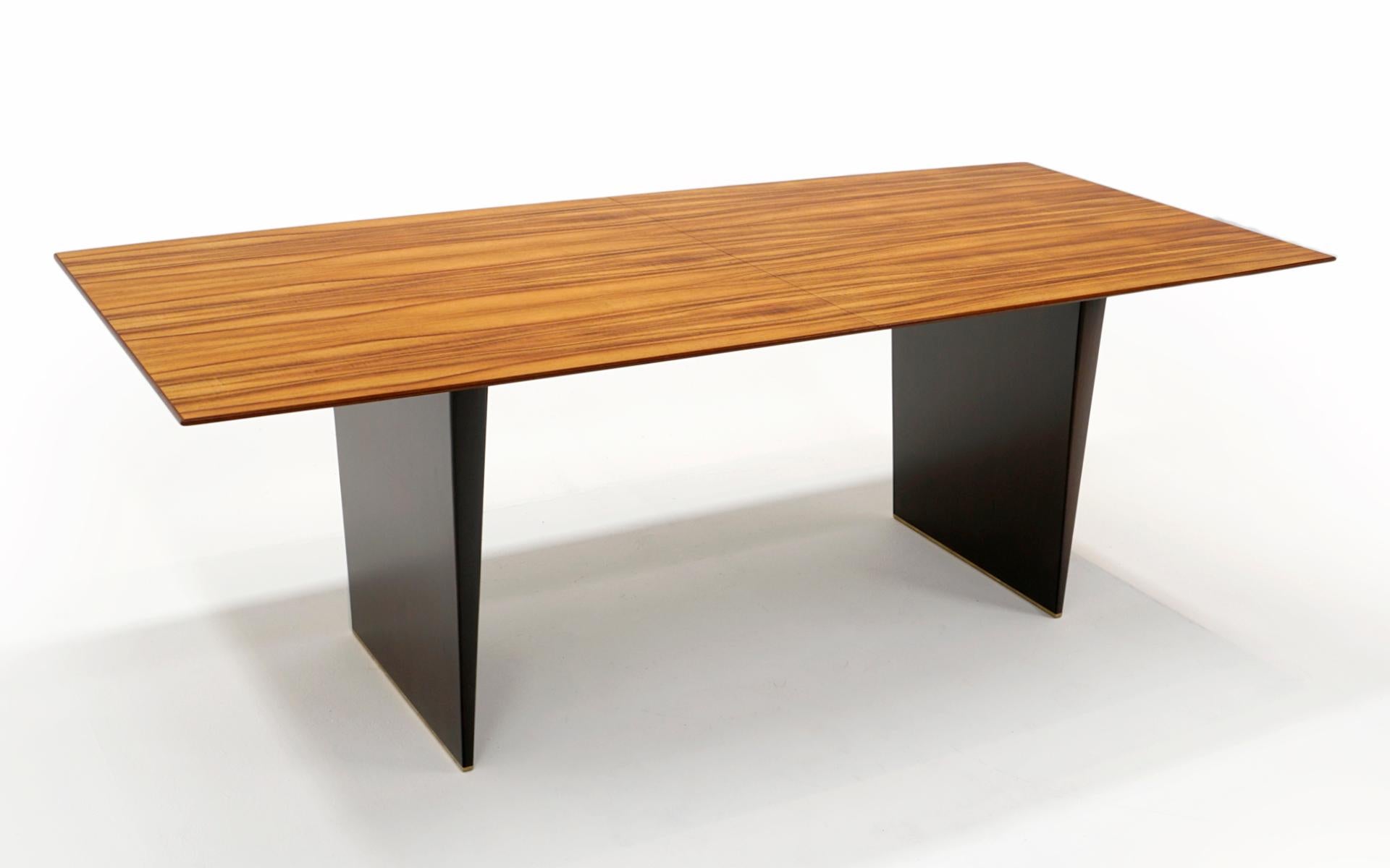American Tawi Wood Dining Table by Edward Wormley for Dunbar. Excellent. SEE THE VIDEO! For Sale