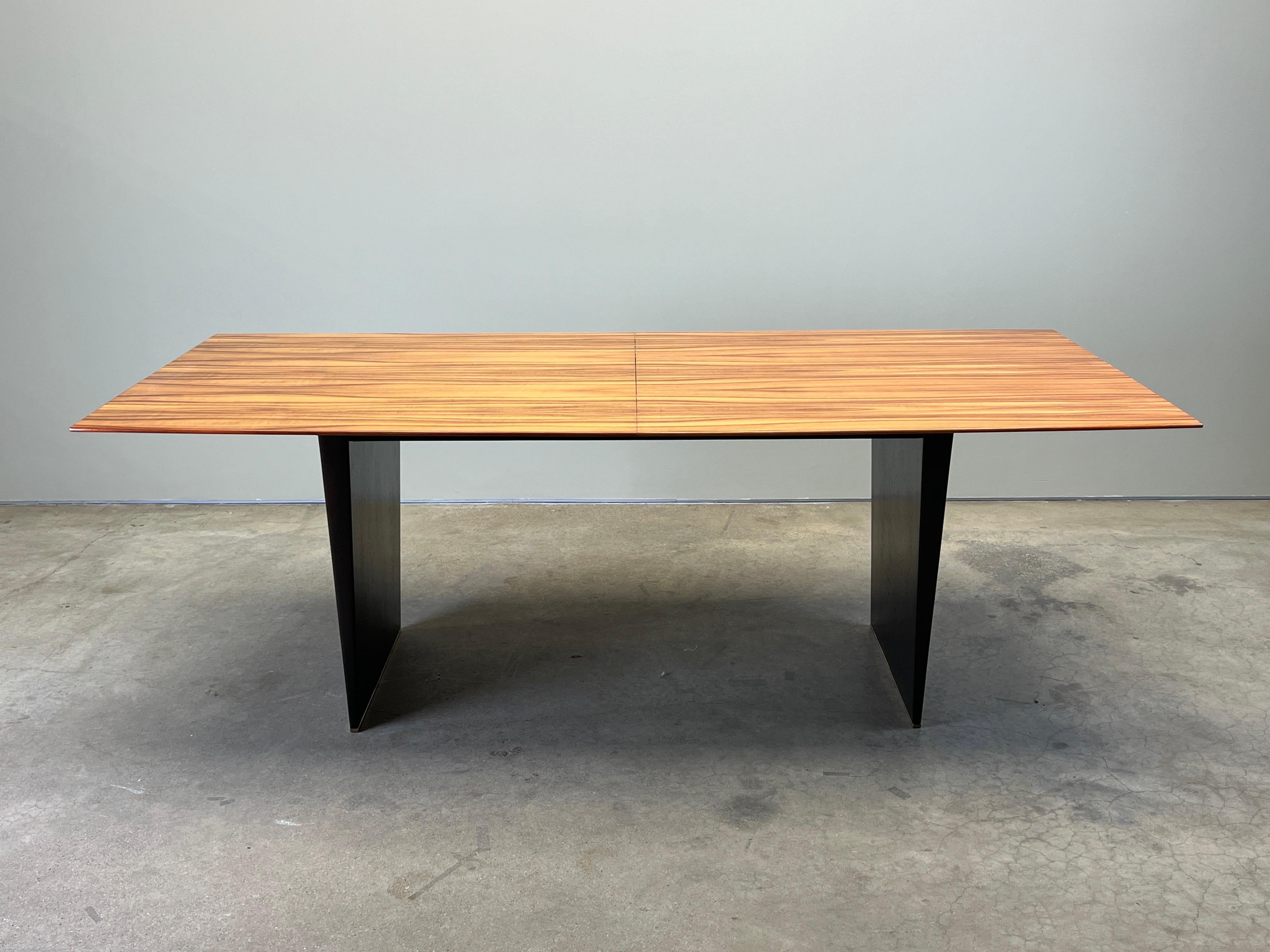 Tawi Wood Dining Table by Edward Wormley for Dunbar In Good Condition In Dallas, TX