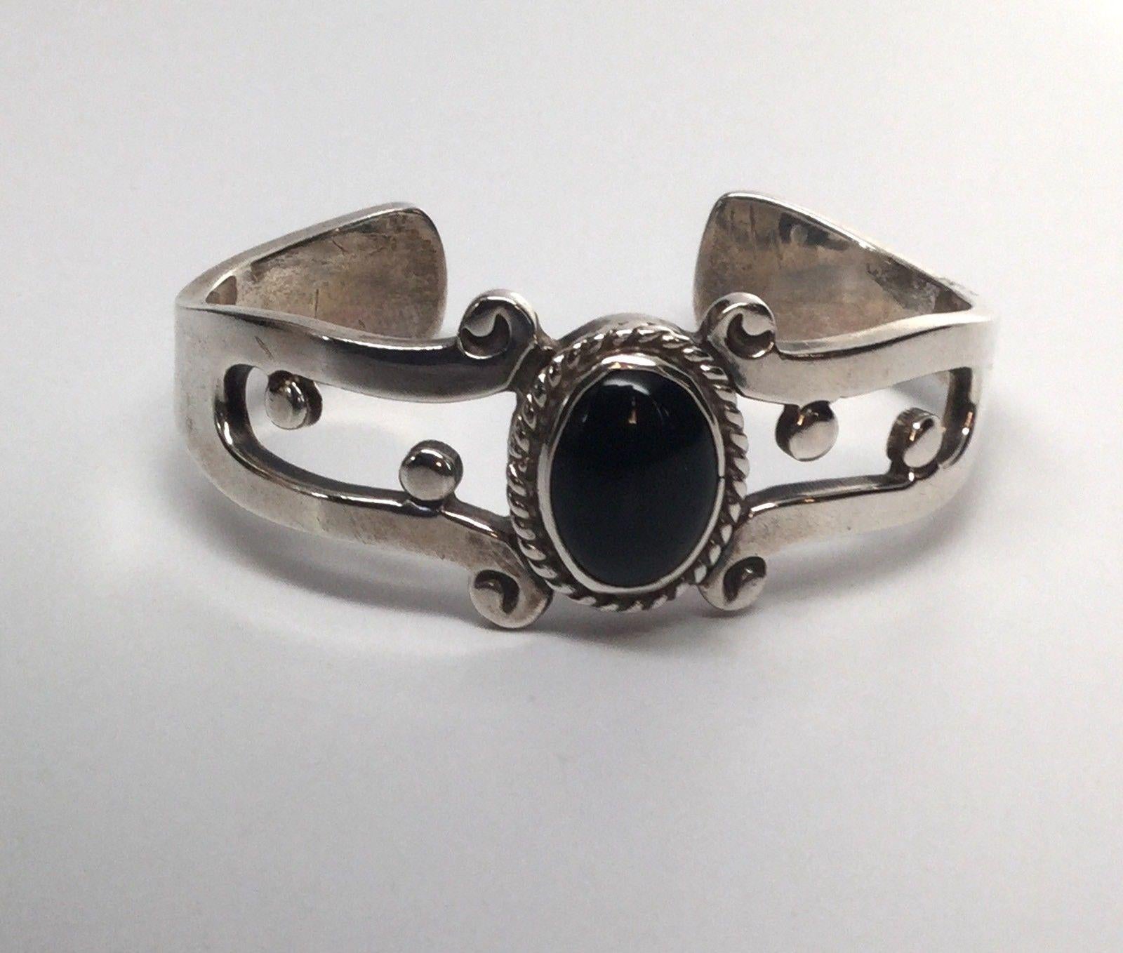Taxco FDH Sterling Silver Black Onyx Cuff Bracelet For Sale 4