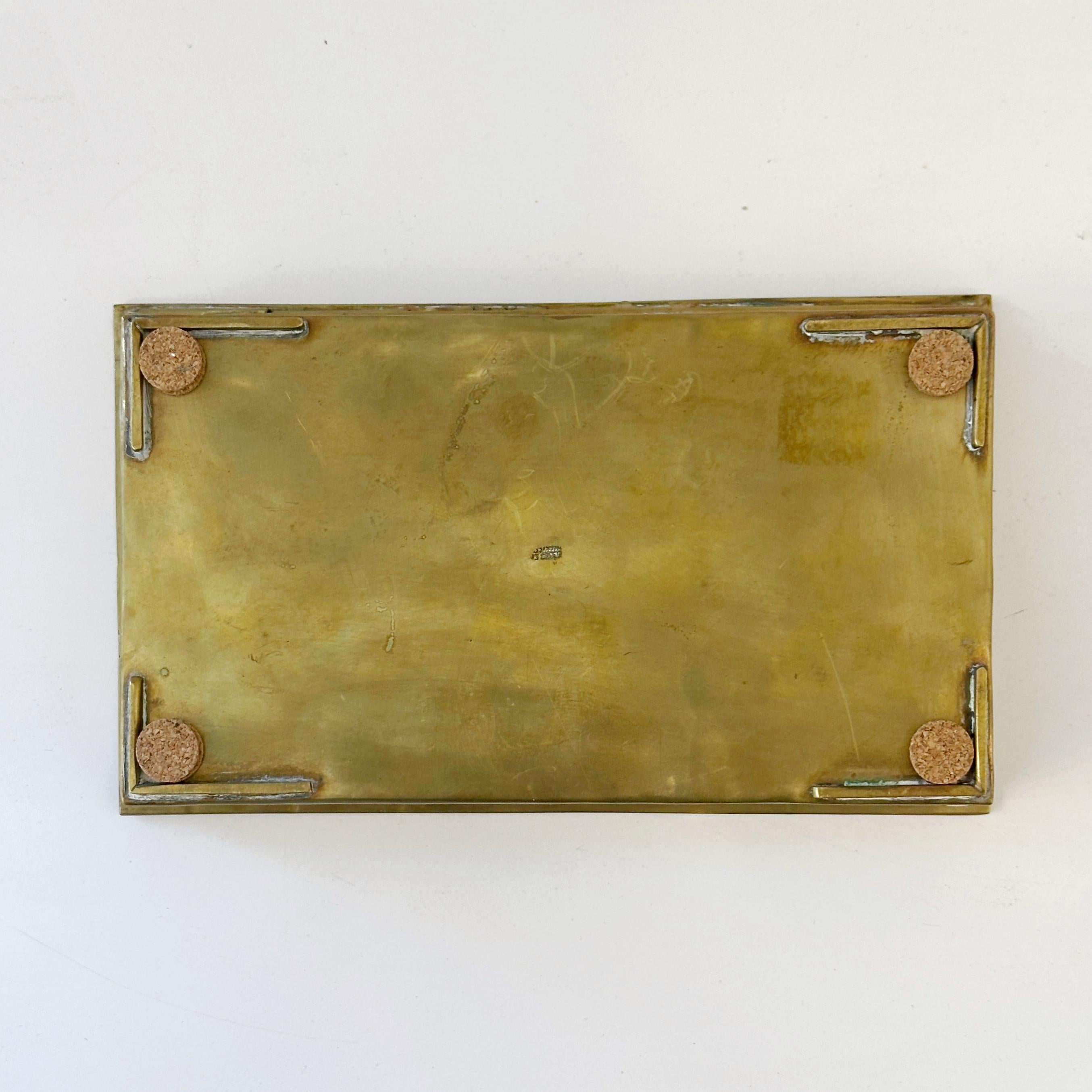 Taxco Mexico Brass and Azurite Malachite Snake Charmer Hinged Box, ca 1960s In Good Condition In Cathedral City, CA