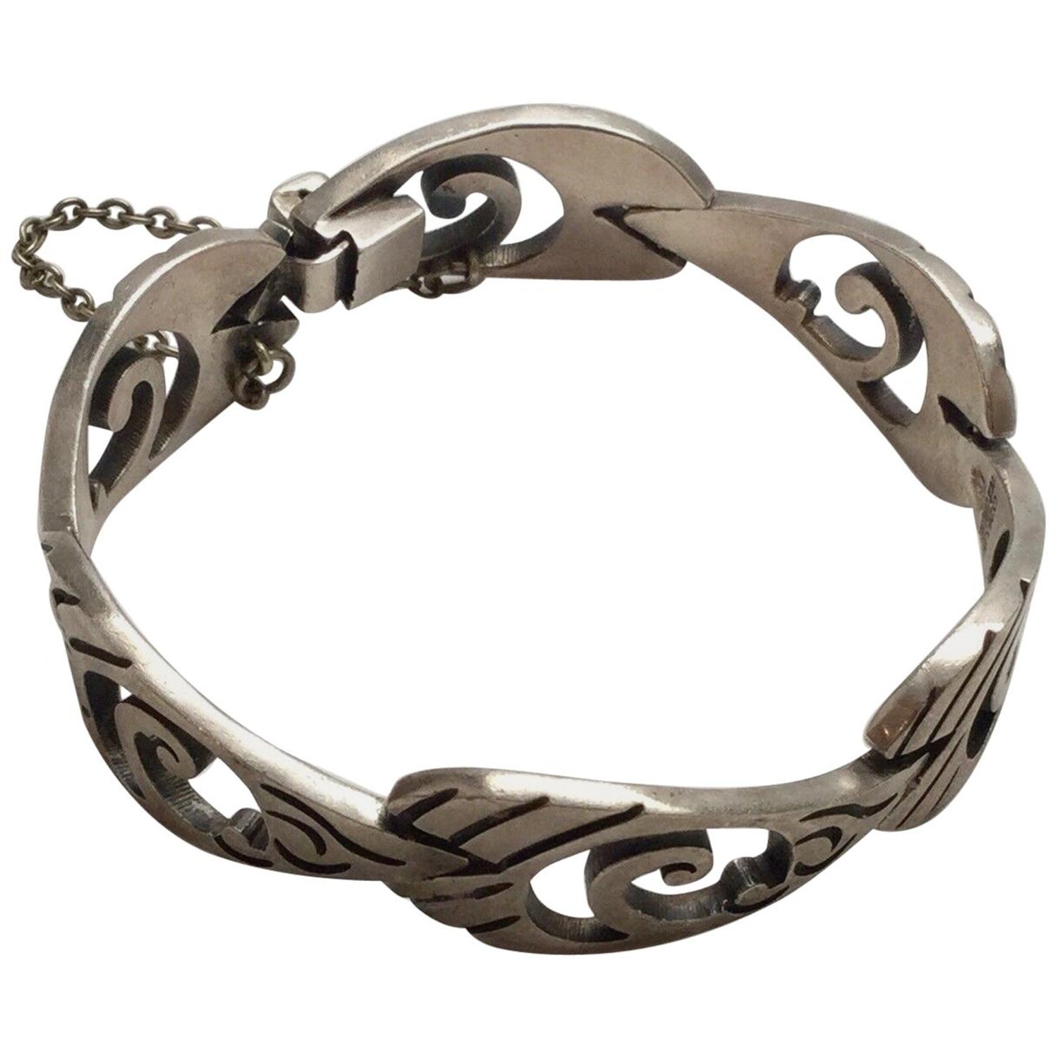 Vintage Mexican Sterling Silver Heavy, Large Figaro Link Bracelet from Taxco  For Sale at 1stDibs