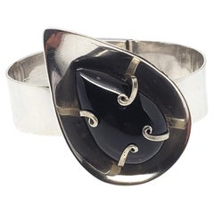 Bracciale rigido con cerniera in argento sterling e cabochon nero, Taxco, Messico #24678