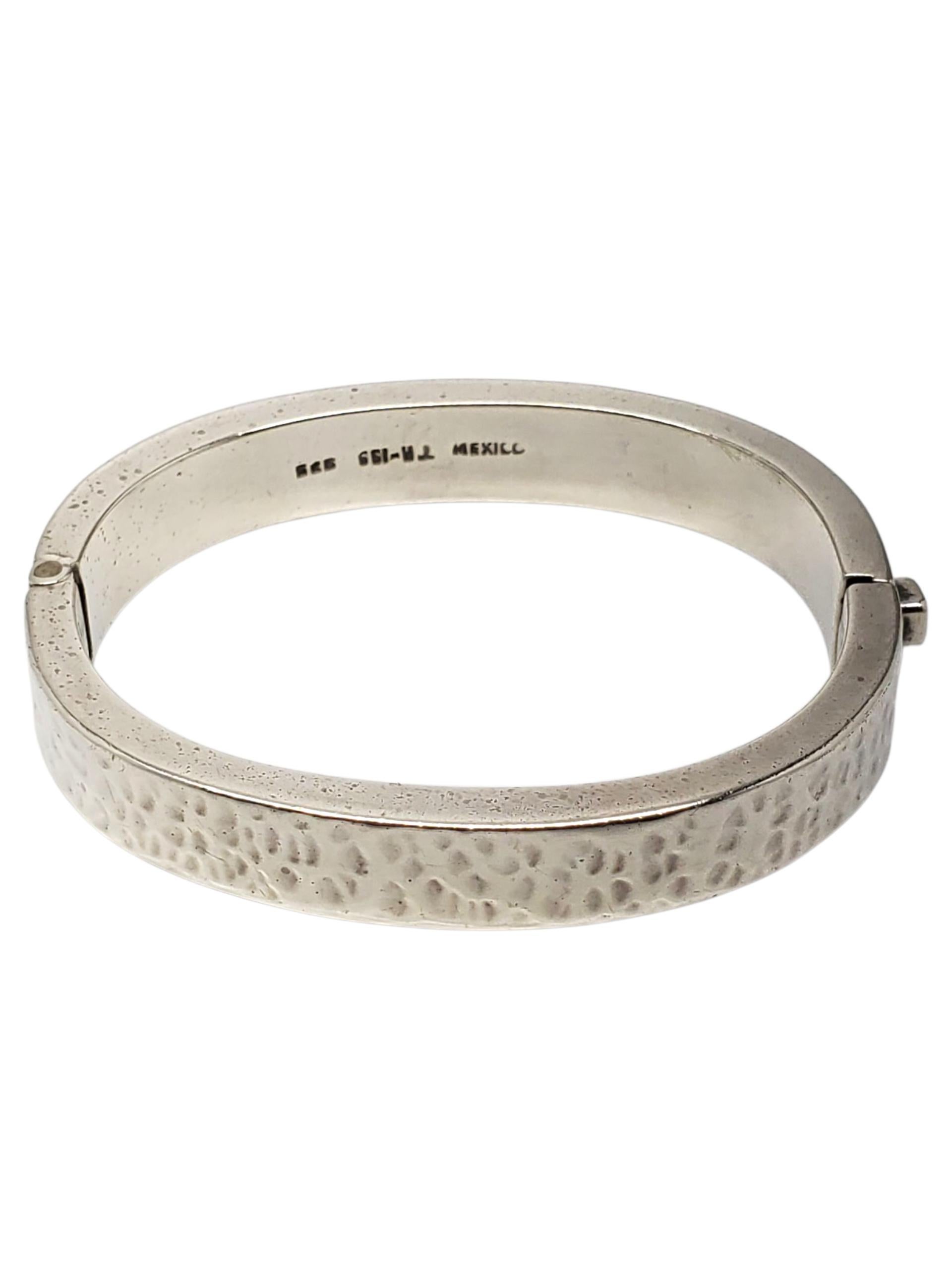 Contemporaneo Taxco Mexico - Bracciale ovale con cerniera in argento sterling martellato #22438 in vendita