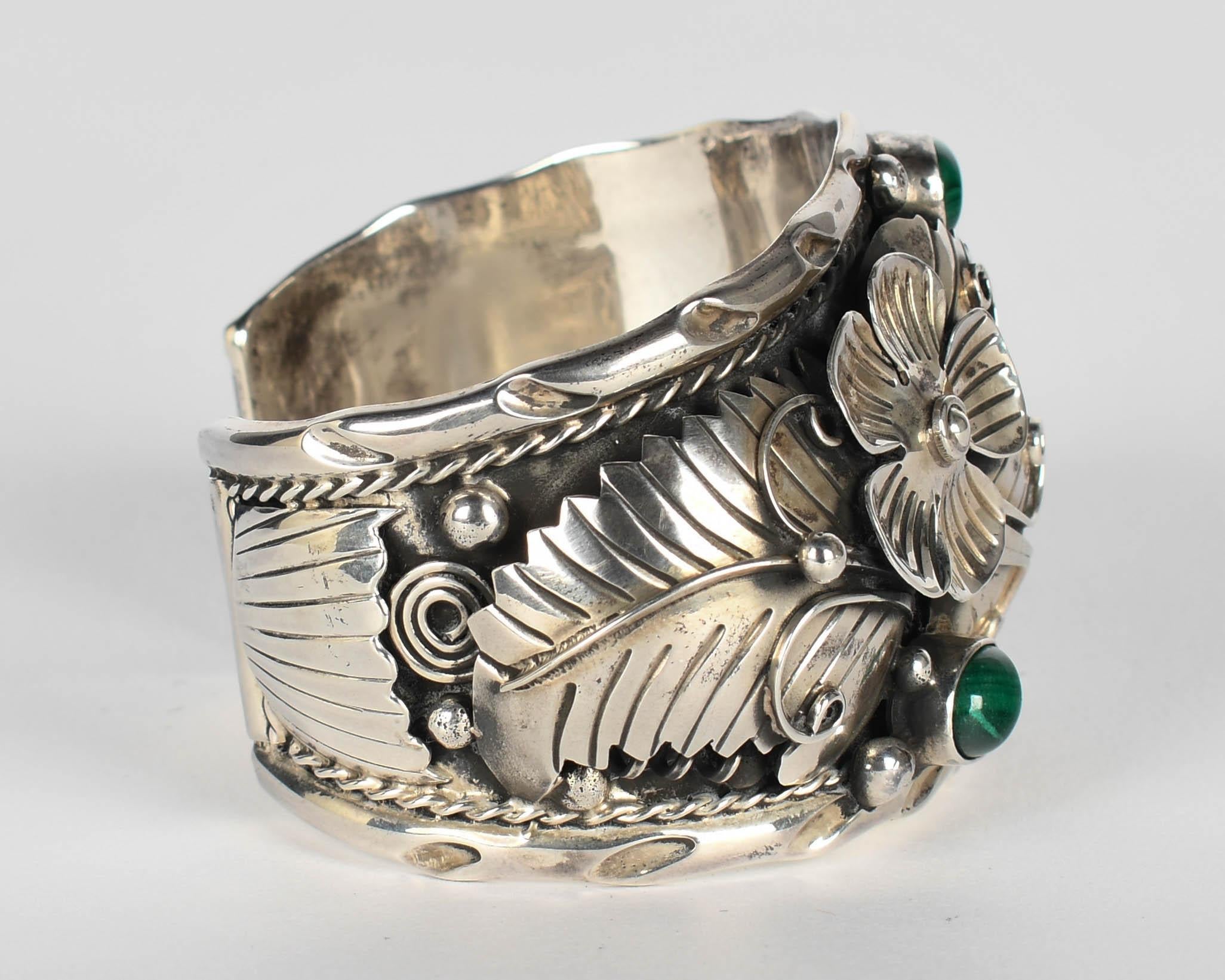 Taxco Mexico Sterling Silver Malachite Cuff Bracelet (20. Jahrhundert) im Angebot