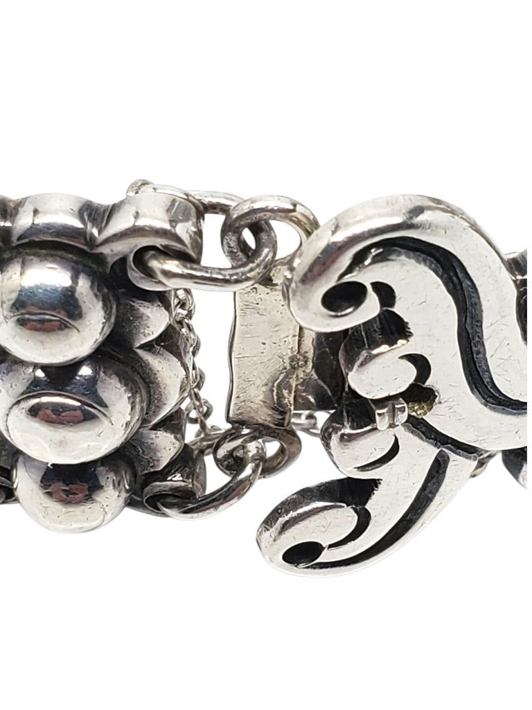 Taxco Mexico Sterling Silver Scroll Link Bracelet #22527 For Sale