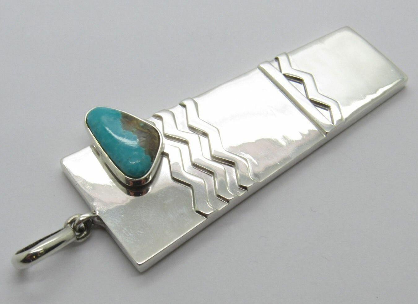 Taxco Mexico Sterling Silver Turquoise Textured Pendant In Good Condition For Sale In Washington Depot, CT