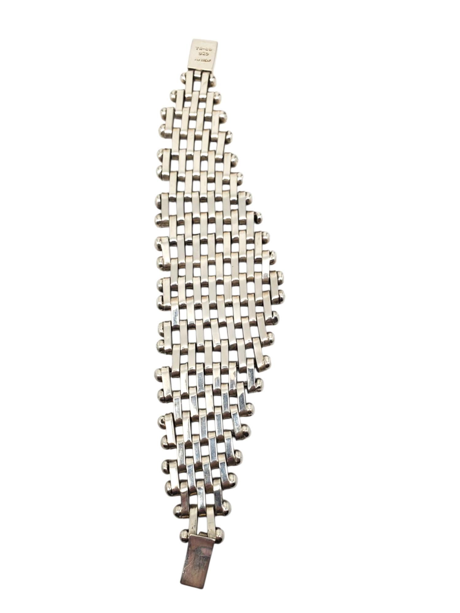 Taxco Mexico Bracciale d'argento intrecciato a reticolo #22590 In condizioni buone in vendita a Washington Depot, CT