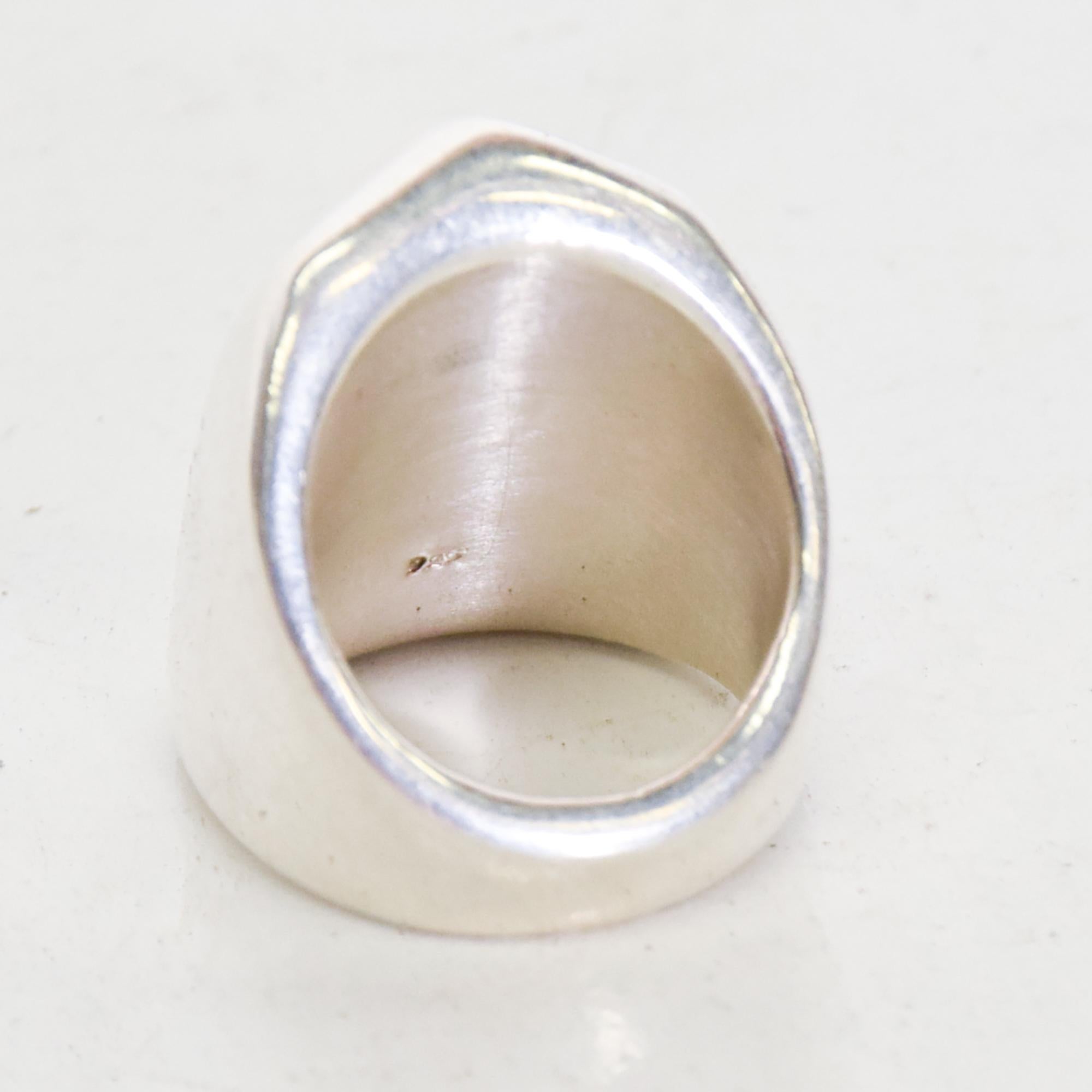 Taxco Sterling Silver Wide Band Ring Stylish Signet Mexican Modernism, 1970s In Good Condition In Chula Vista, CA