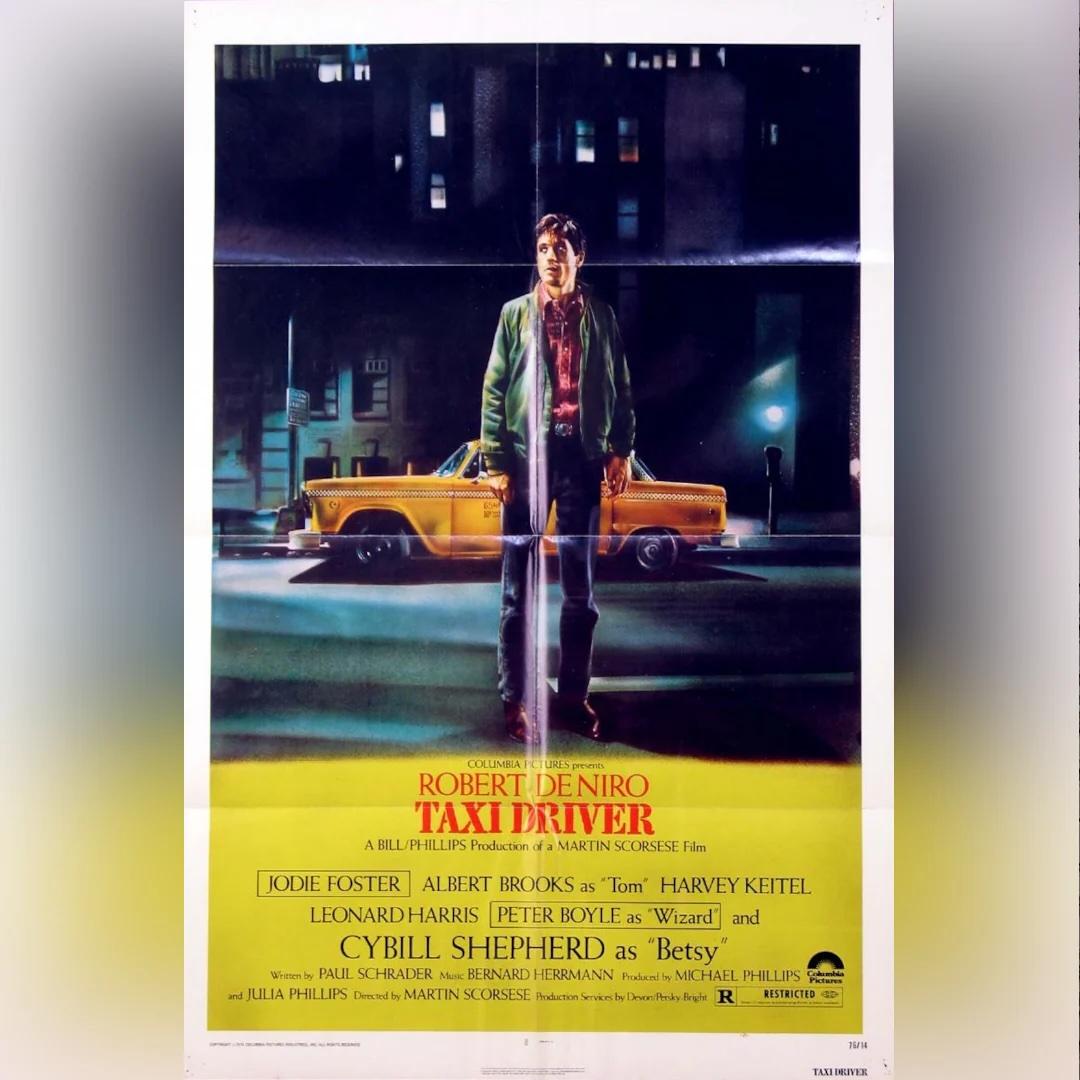 Taxi Driver (1976)
Original US One Sheet (27 X 41 Inches)

Dessin de Guy Peellaert. Taxi Driver, le mélodrame classique de 1976 de Martin Scorsese sur la descente dans la schizophrénie, la maladie mentale, le crime et le meurtre dans la ville de New