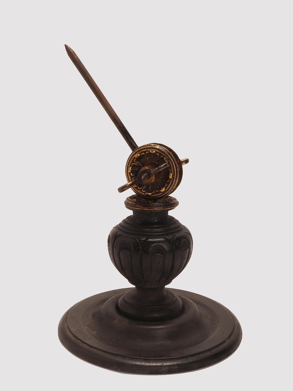 Taxidermy marine specimen: a Stingray fish, Italy 1870. For Sale 5