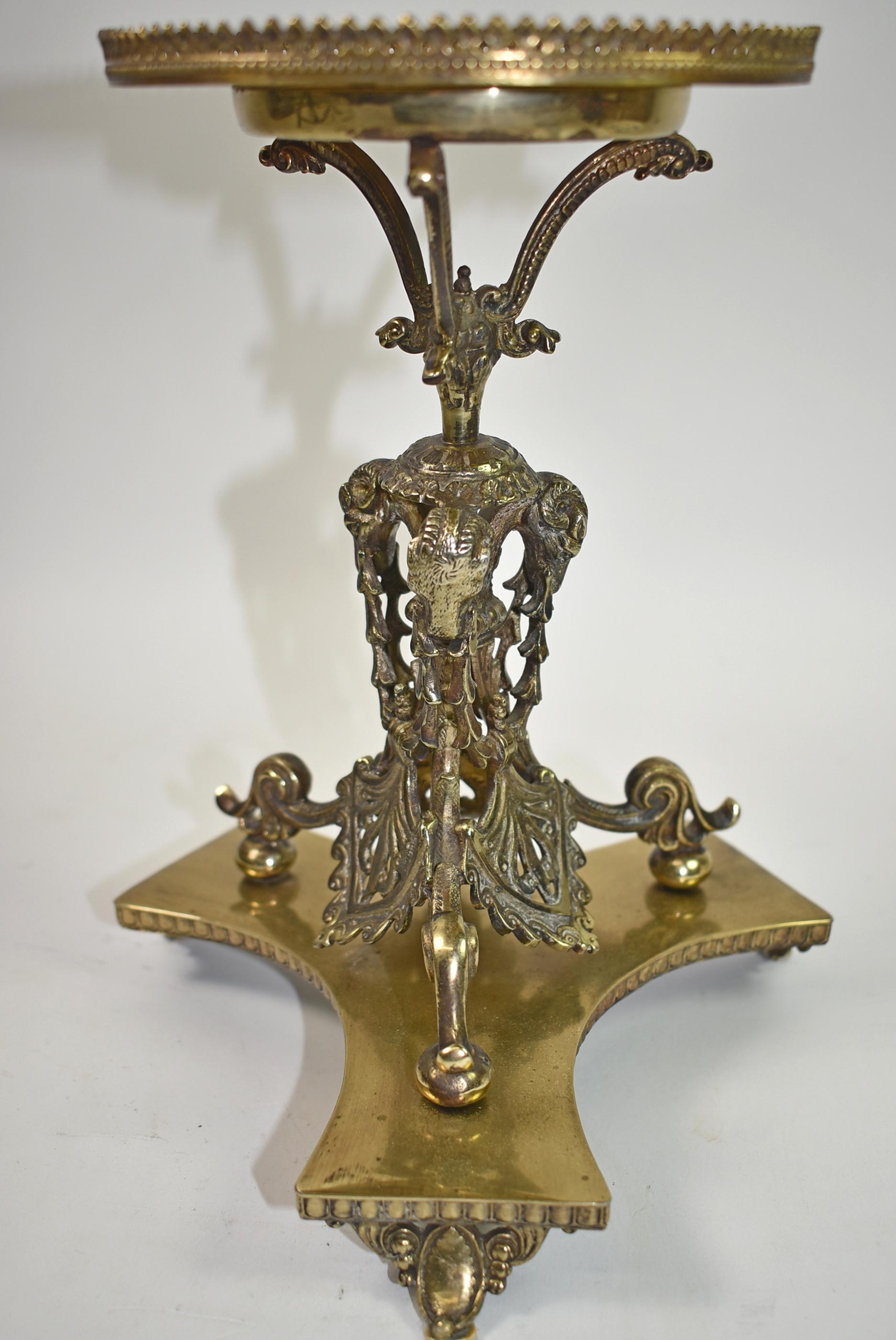 Tazza Brass Center Pedestal with Decorative Meissen Bowl For Sale 2