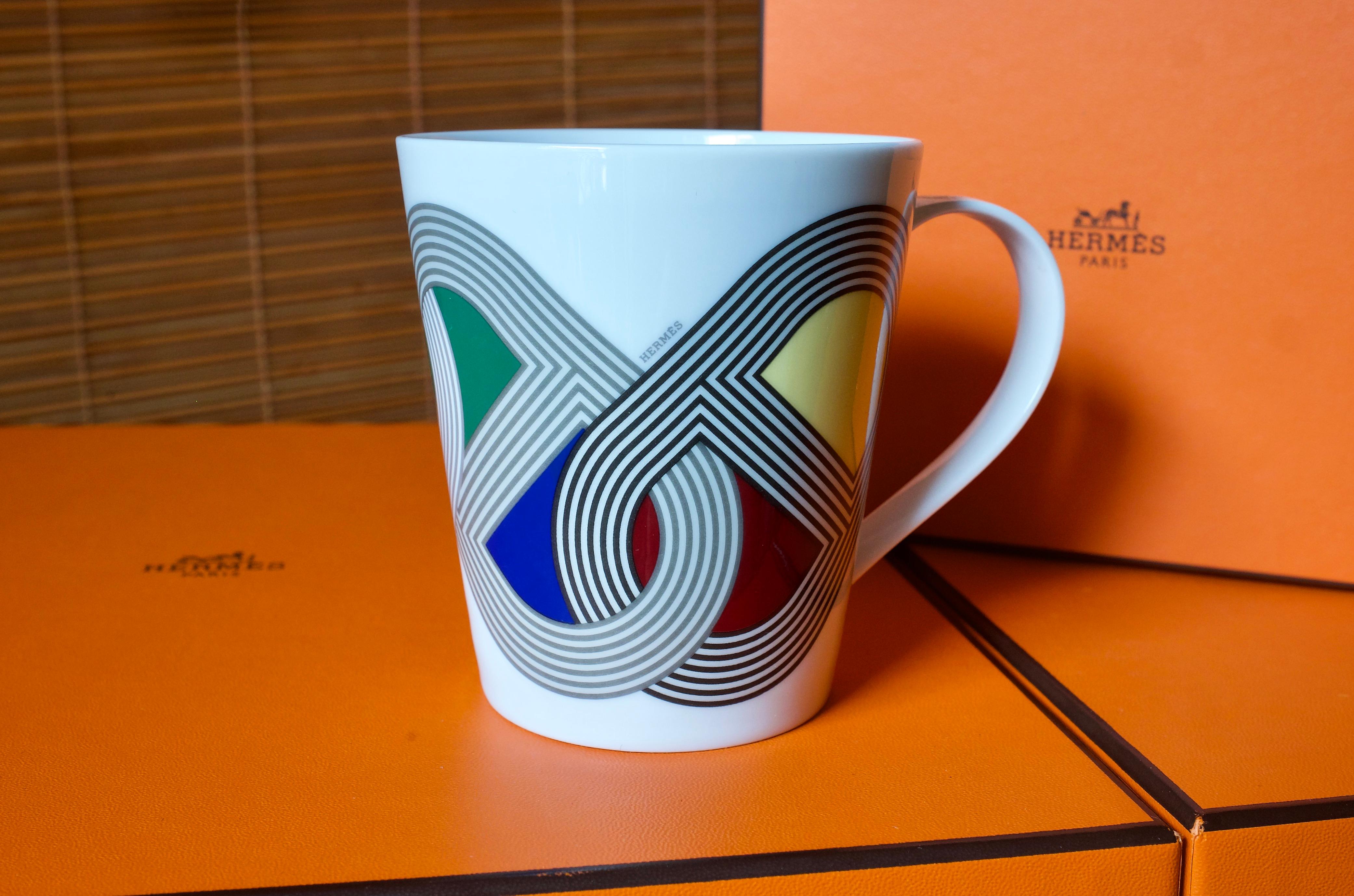 HERMÈS Porcallana Becher im Angebot 1