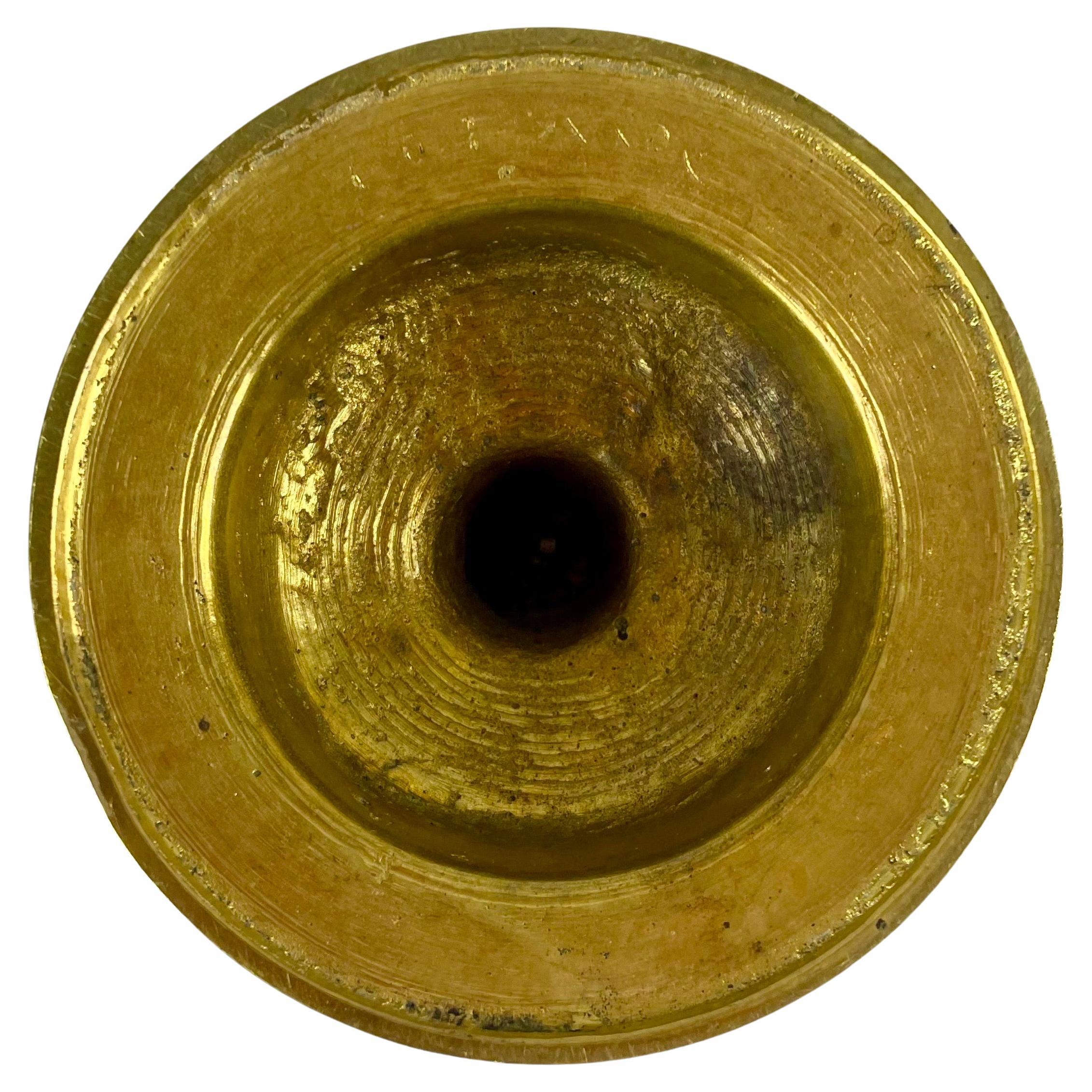 Paire de tasses décoratives en bronze doré de style néo-Renaissance de Tazza de l'Antiquité du 19e siècle en vente 7