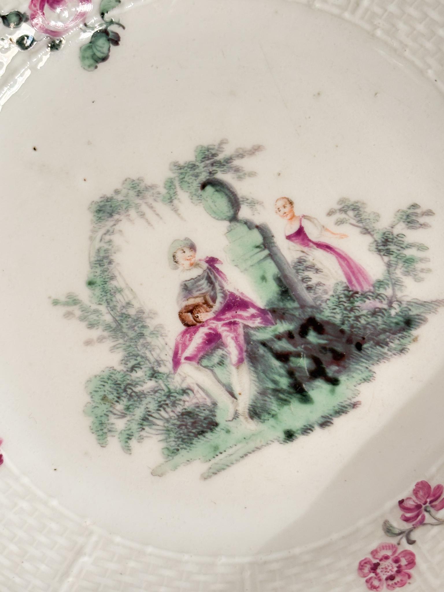 Tasse à café en porcelaine de Meissen peinte de scènes classiques des années 1800 État moyen - En vente à Milano, MI