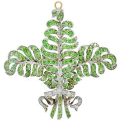 T.B. Starr Demantoid Granat Diamant Platin 18 Karat Gold Edwardianischer Anhänger Anstecknadel