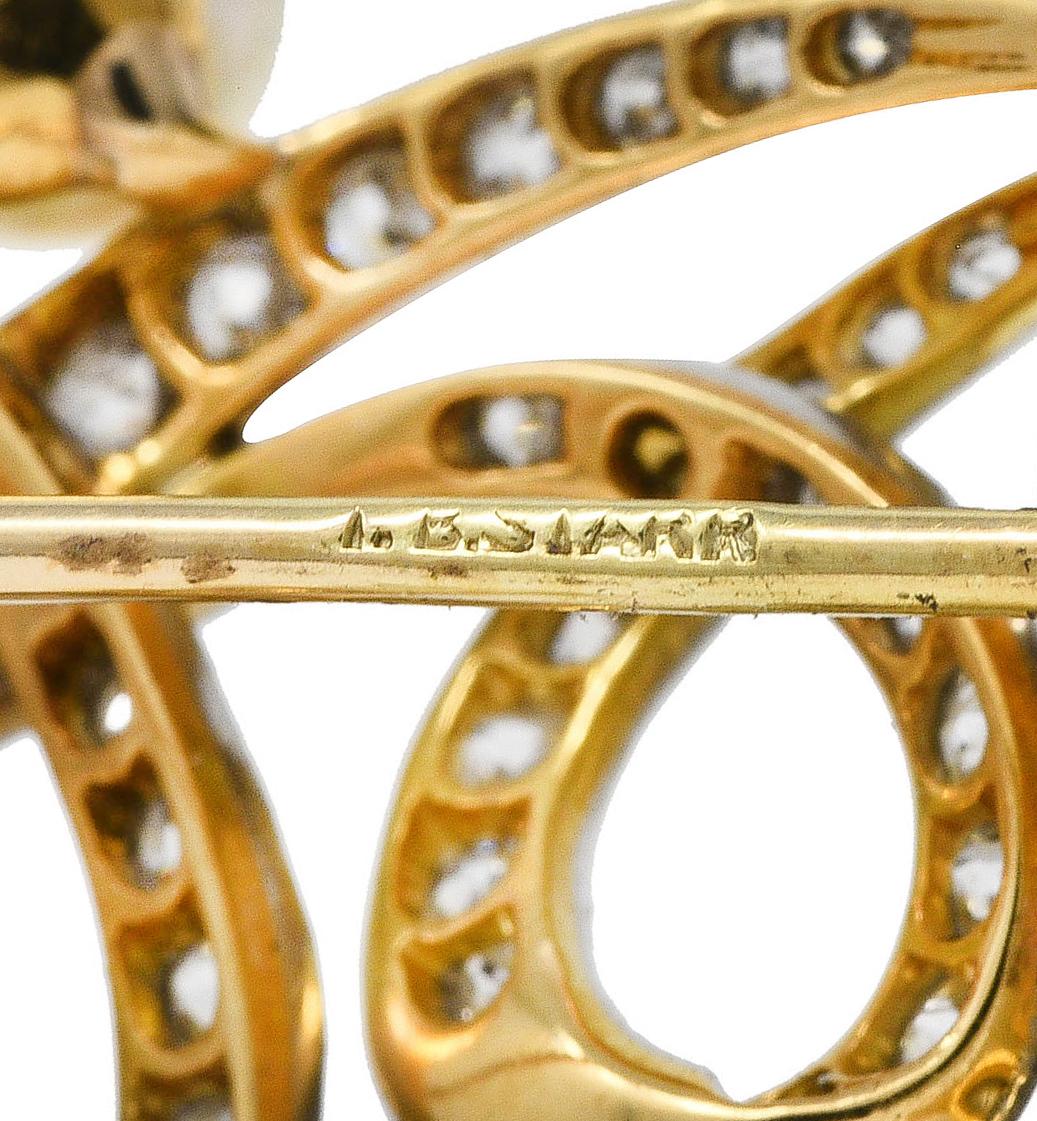 Women's or Men's T.B. Starr Edwardian 3.00 Carats Diamond Platinum-Topped 18 Karat Gold Brooch