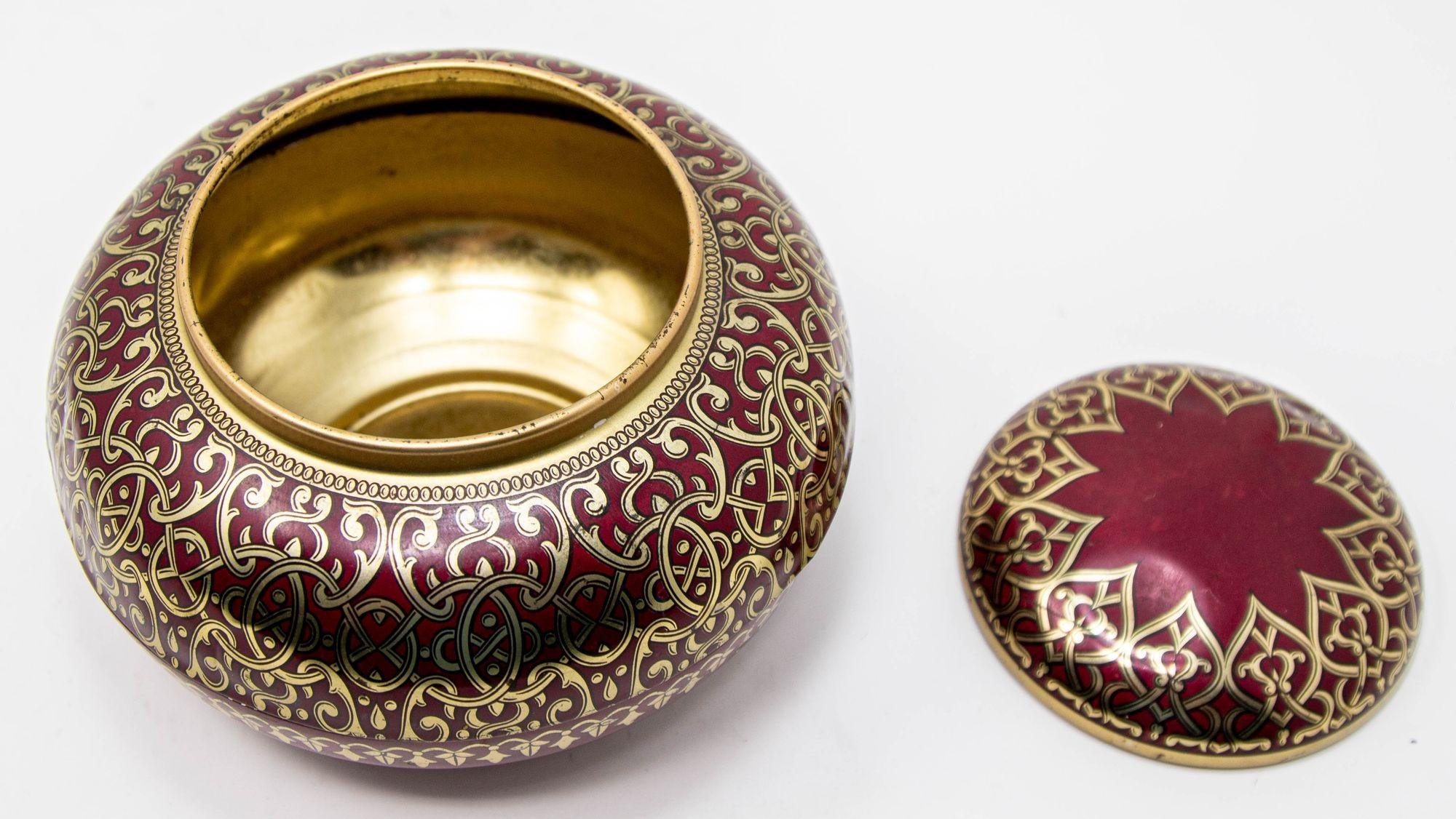 Tchibo Caja de Estaño Rojo y Dorado Arabesco Recipiente para Café Vintage 1960 Alemania en venta 2