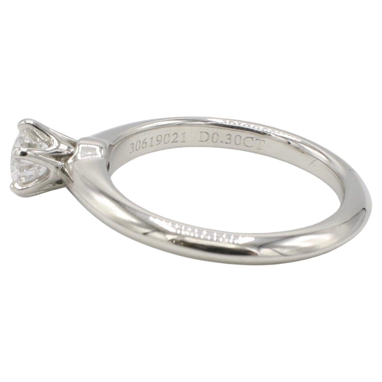 Round Cut T&Co. Platinum .30 Carat D VS1 Round Natural Solitaire Engagement Ring For Sale