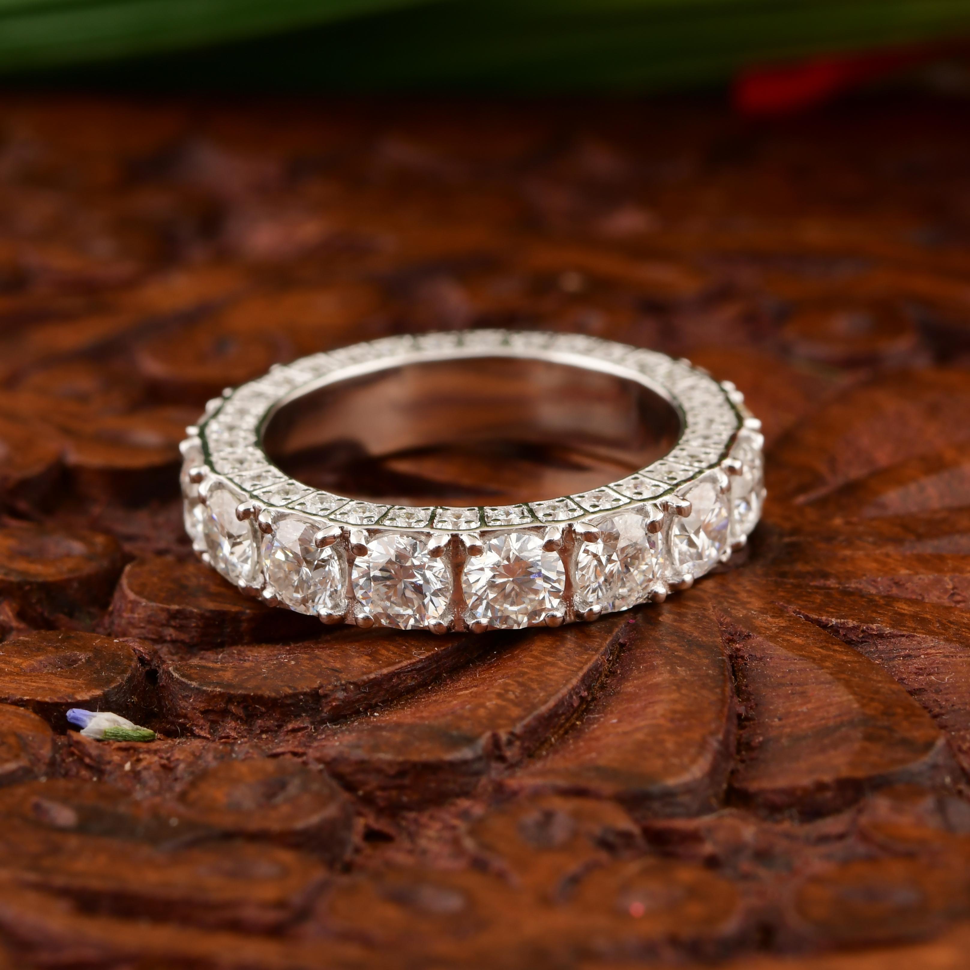 in vendita:  Anello Eternity Wedding Band con diamanti TCW 4.85 SI/H in oro bianco 14k Tutte le tariffe pagate 4