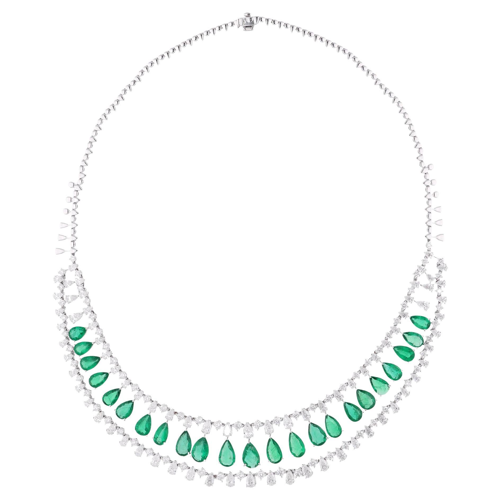 Modern TCW28.71 Emerald Pear Drop Bridal Necklace with Diamond Halo 14k White Gold For Sale