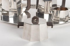 Tee- und Kaffeeservice mit Silberschliffbändern, 1. Titel und Makassar von Demarquay
