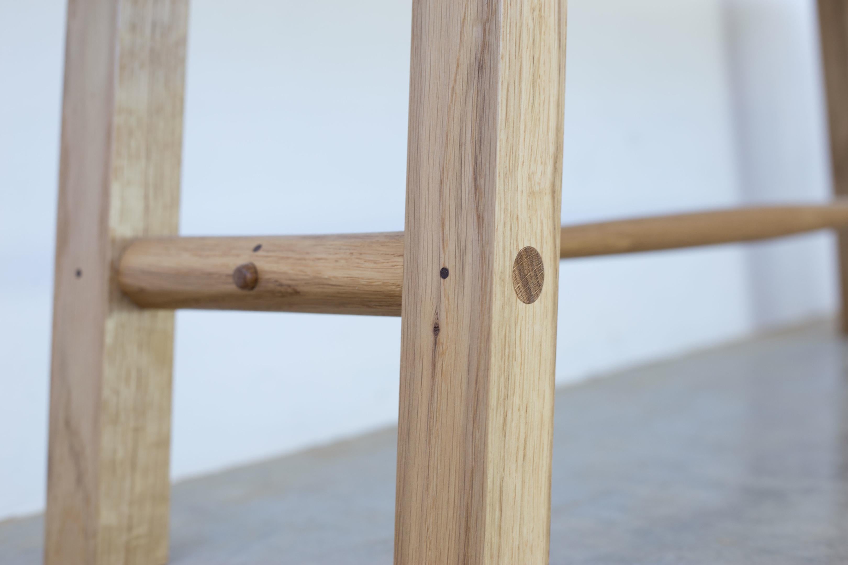 Anglo-Japanese Tea Bench in White Oak in Stock For Sale