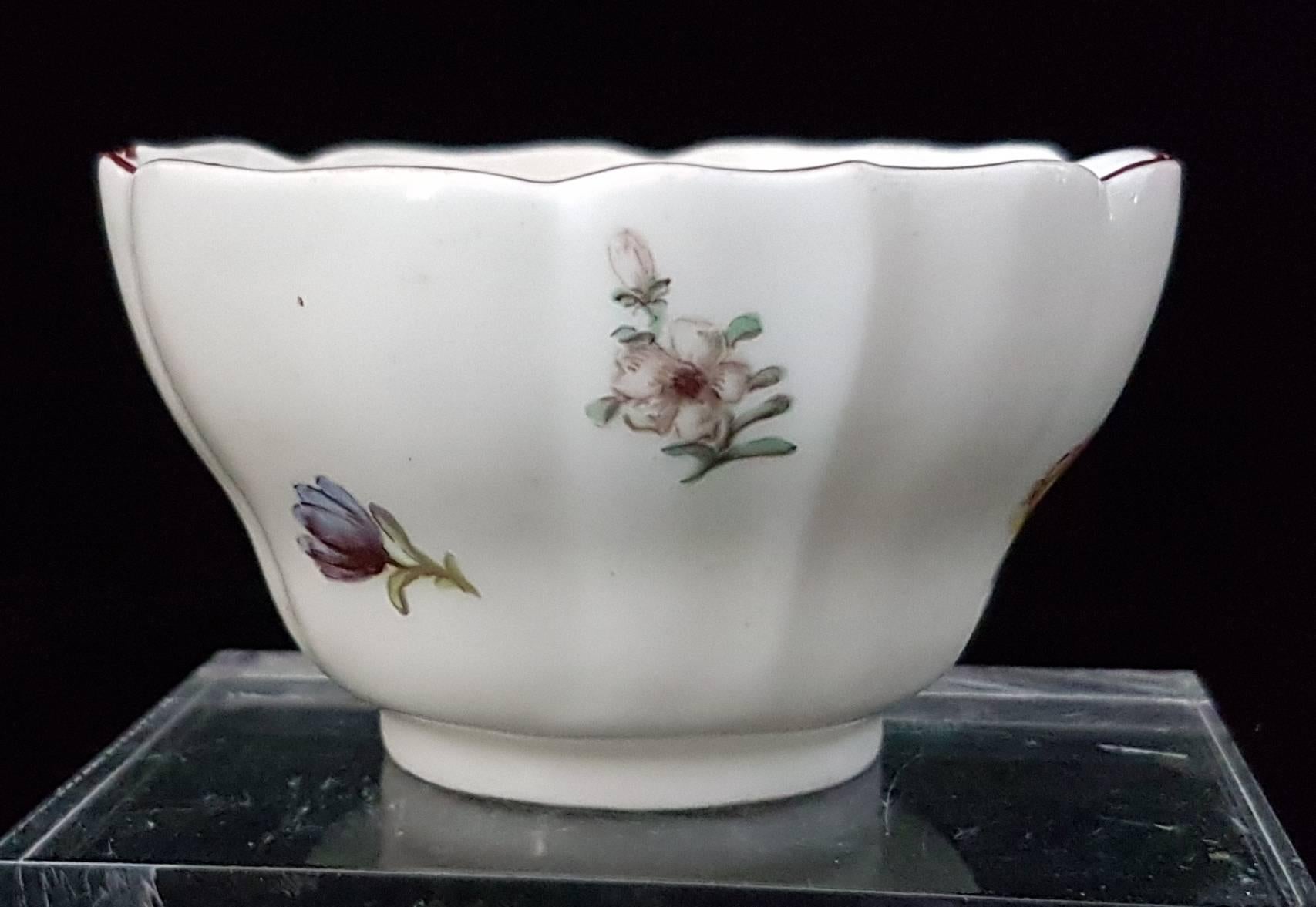 Mid-18th Century Tea bowl and Saucer, Chelsea, circa 1752 For Sale