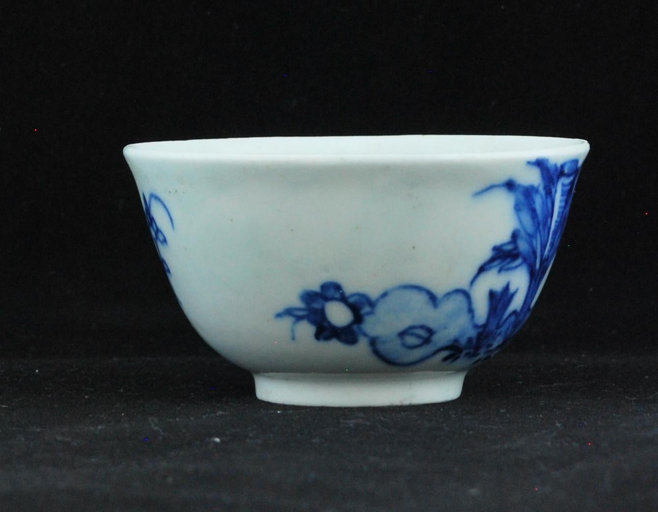 Teeschale und Untertasse, Storchenmuster, Bow Porcelain Fabrik, um 1750 im Zustand „Hervorragend“ im Angebot in Melbourne, Victoria