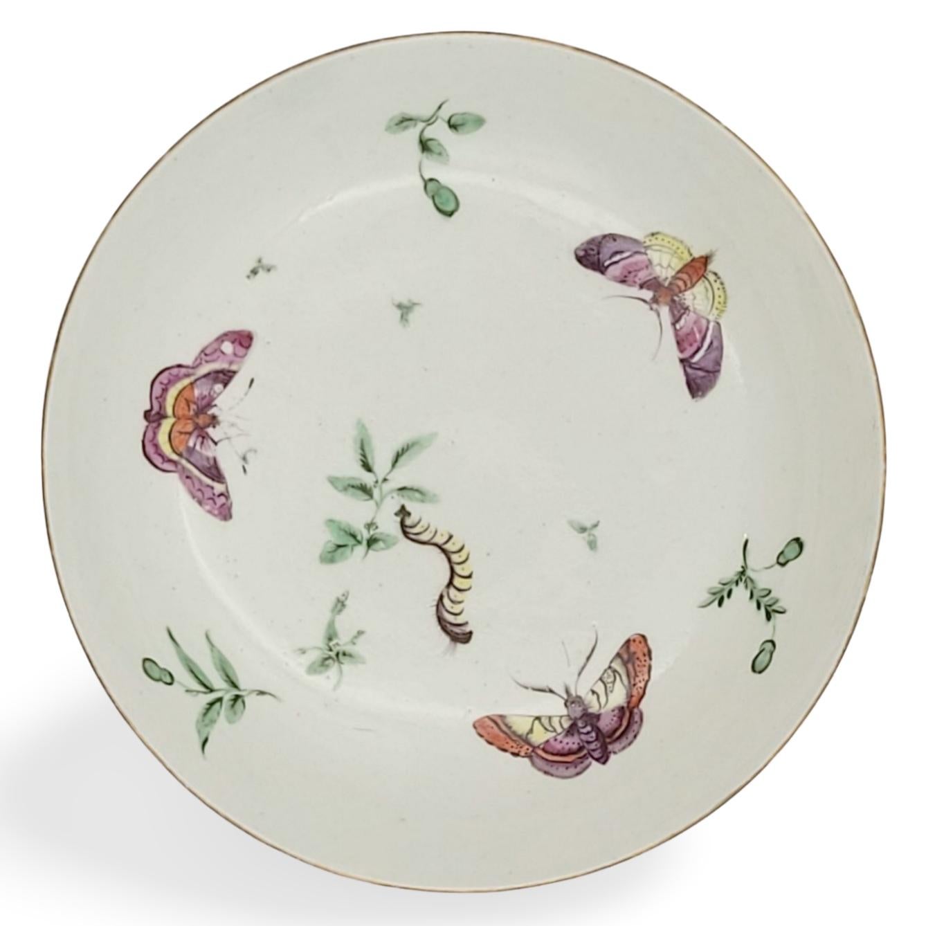 Cuenco y Plato de Té con Insectos. Worcester, Giles, hacia 1760 Inglés en venta