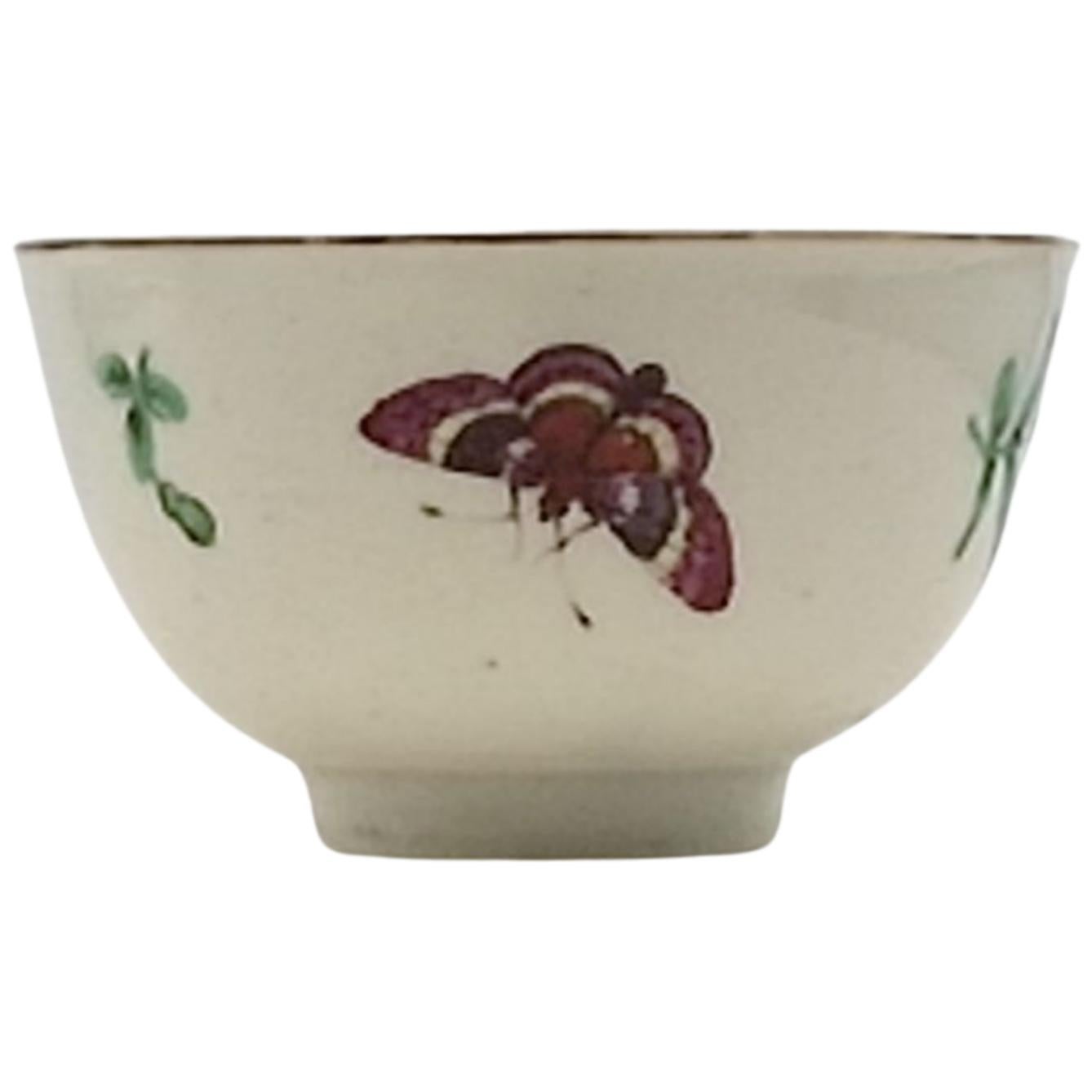 Cuenco y Plato de Té con Insectos. Worcester, Giles, hacia 1760 en Excelente estado para la venta en Melbourne, Victoria