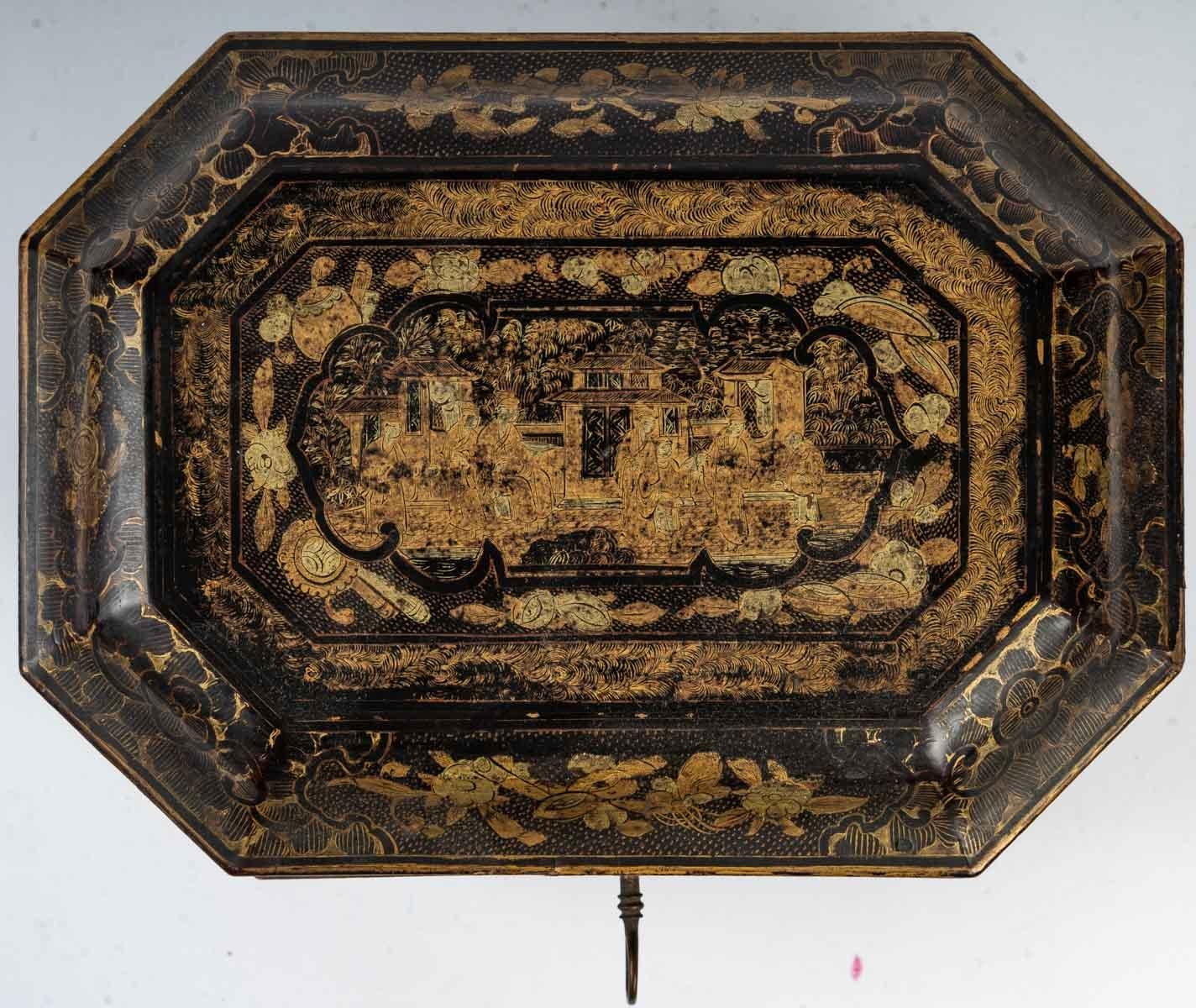Tea box, 19th century, China
Measures: H: 15 cm, W: 23 cm, D: 17 cm.