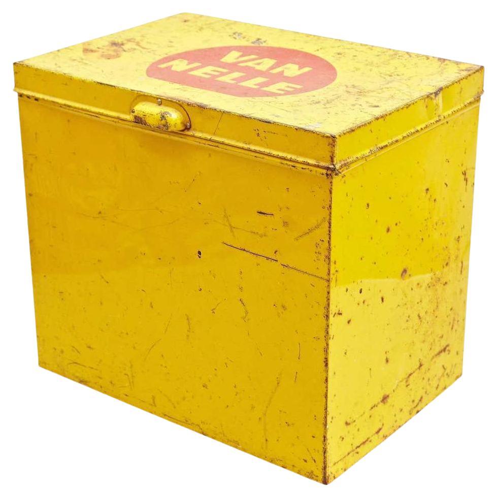 Tea Box Designed by Jacques Jongert – Circa 1930 For Sale