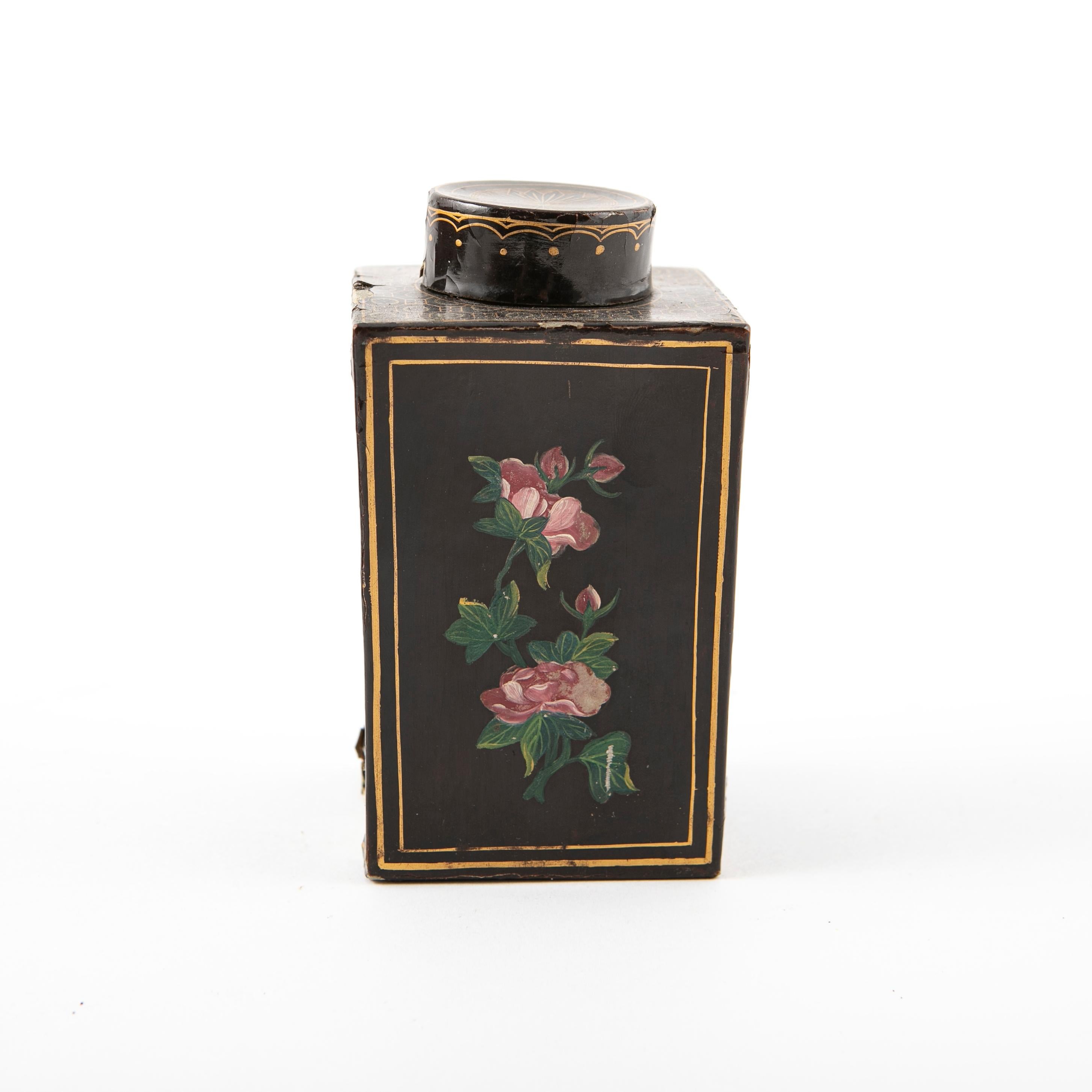Tea Caddy in Black Lacquer with Floral Decorations 1