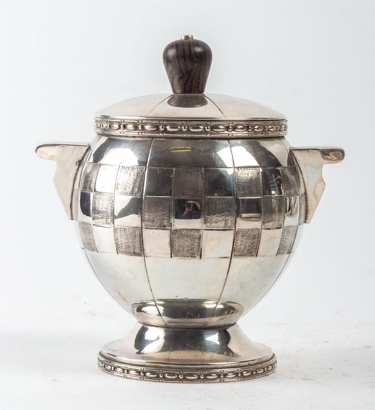 Metal Tea-Coffee Service, 1925