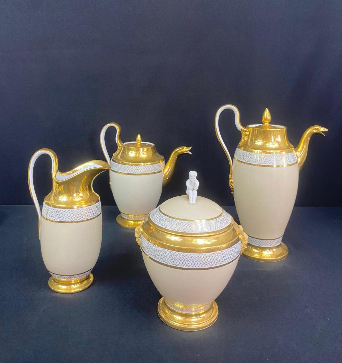 Tea/coffee Service - Porcelain - Pl Dagoty - Empire - France - XIXth In Good Condition In CANNES, FR