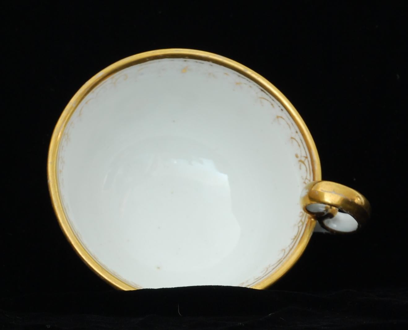 Early 19th Century Tea Cup and Saucer Nantgarw Porcelain, circa 1815 For Sale