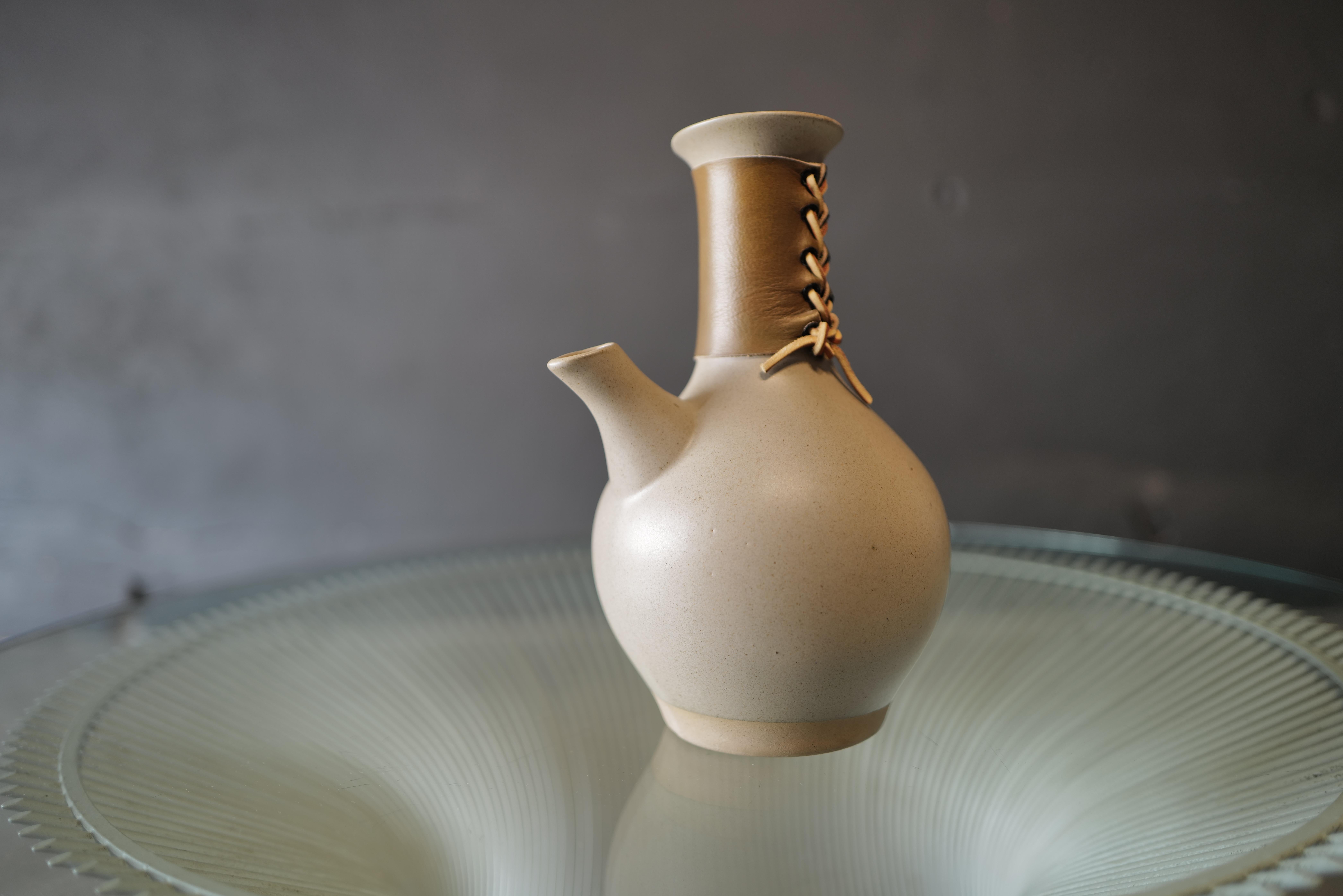 Ceramic Tea Pot by Gordon and Jane Martz For Sale